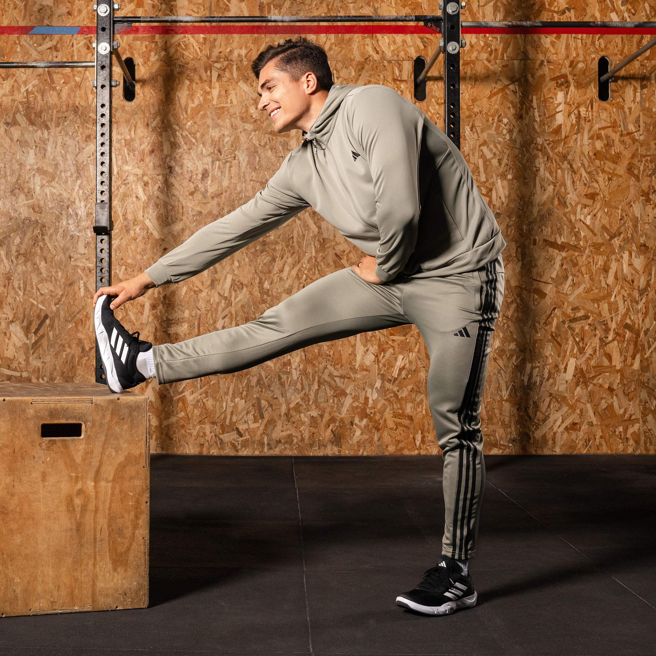 Pantalon De Survêtement Legend Homme – Gris, Taille L – Sport & Training