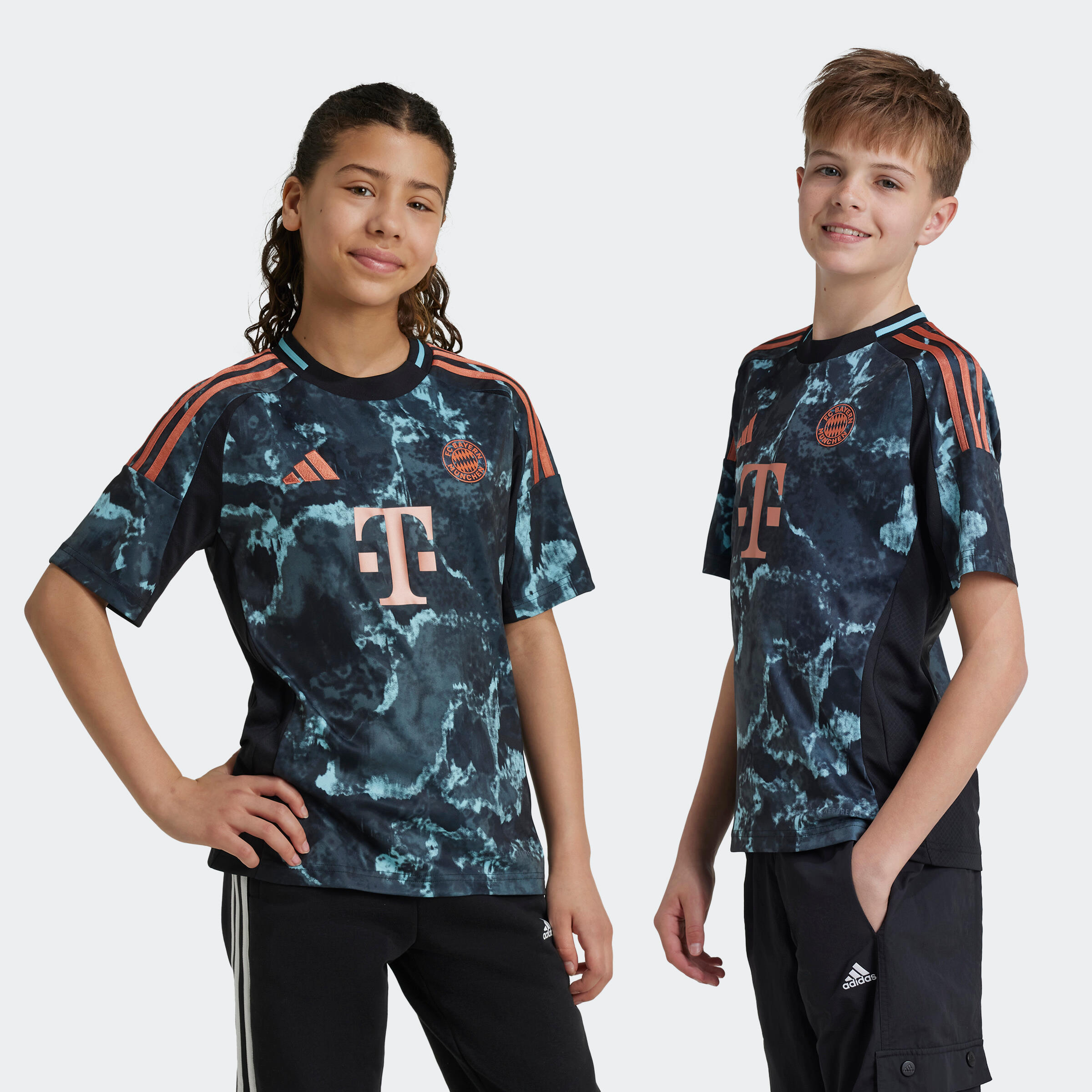 Camiseta de visitante del Bayern de Múnich temporada 24/25 Niño 2/6