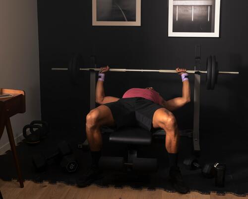 CUM SĂ ALEGI CORECT BANCA PENTRU MUSCULATURĂ