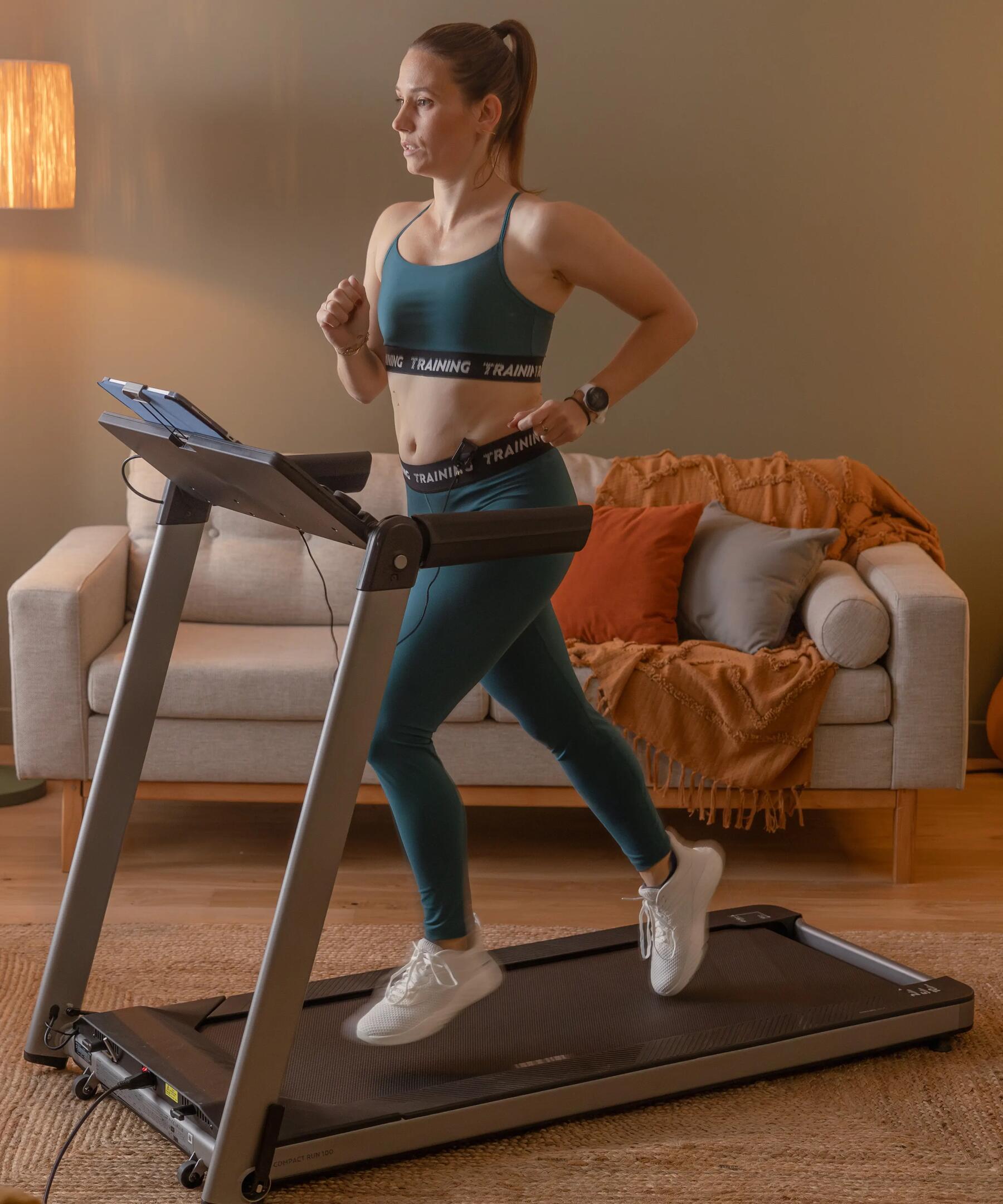 Cinta Correr Compact Run100 Plegable 14 km/h Garantía Decathlon