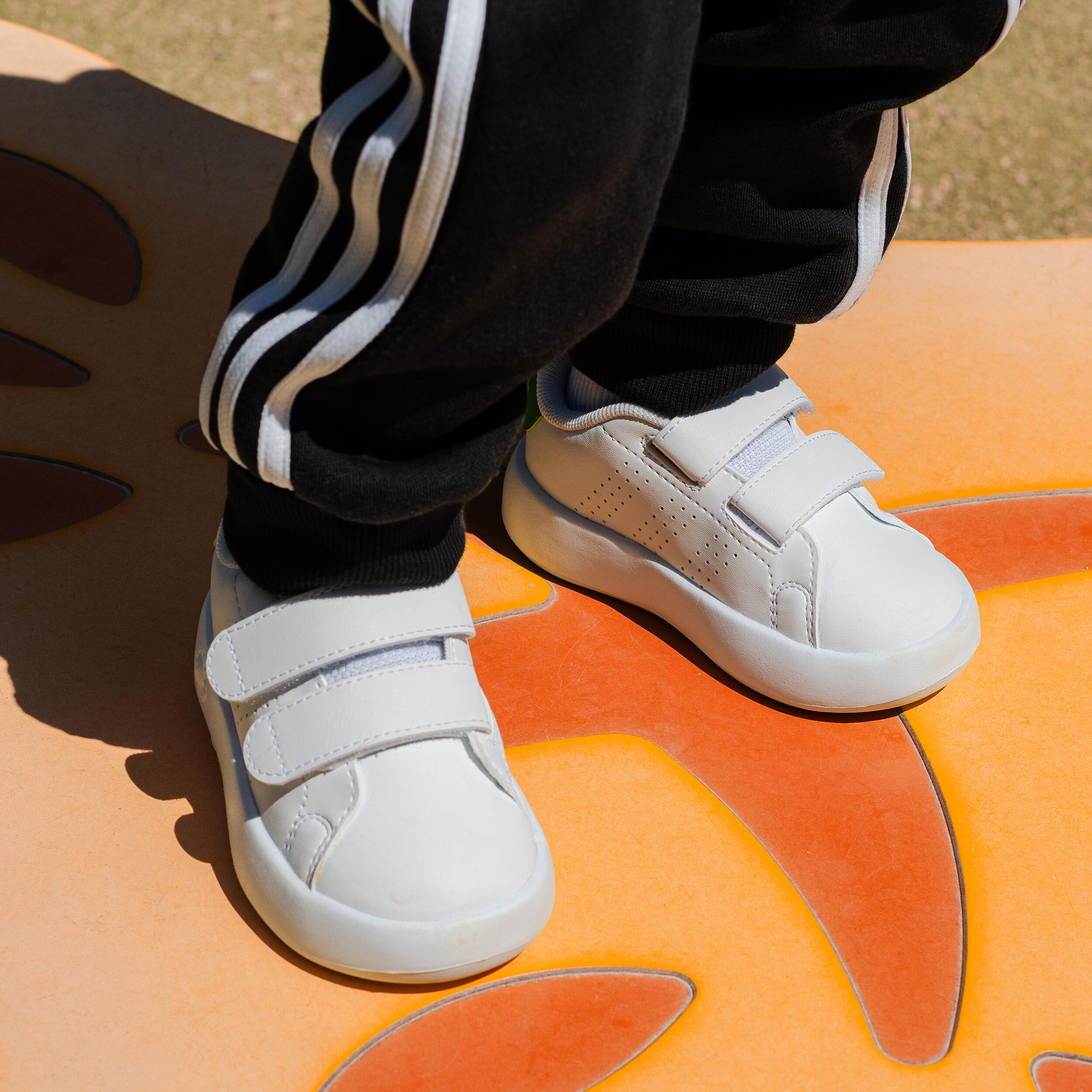ADIDAS Turnschuhe Baby Grosse 20 bis 27 Advantage weiss grun ADIDAS DECATHLON