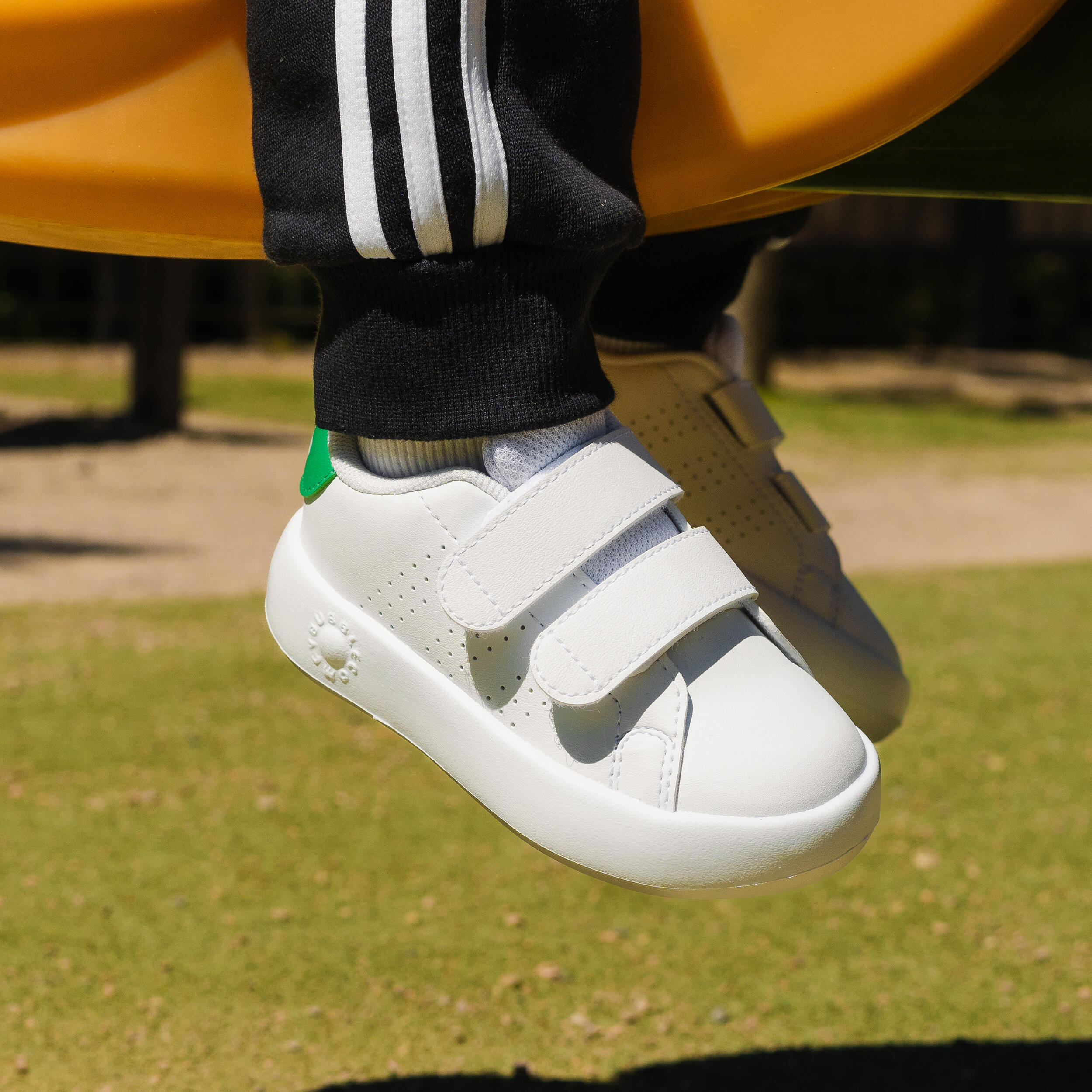 Zapatillas deportivas velcro Bebé adidas Advantage Blanco Verde del 20 al 27 5/10