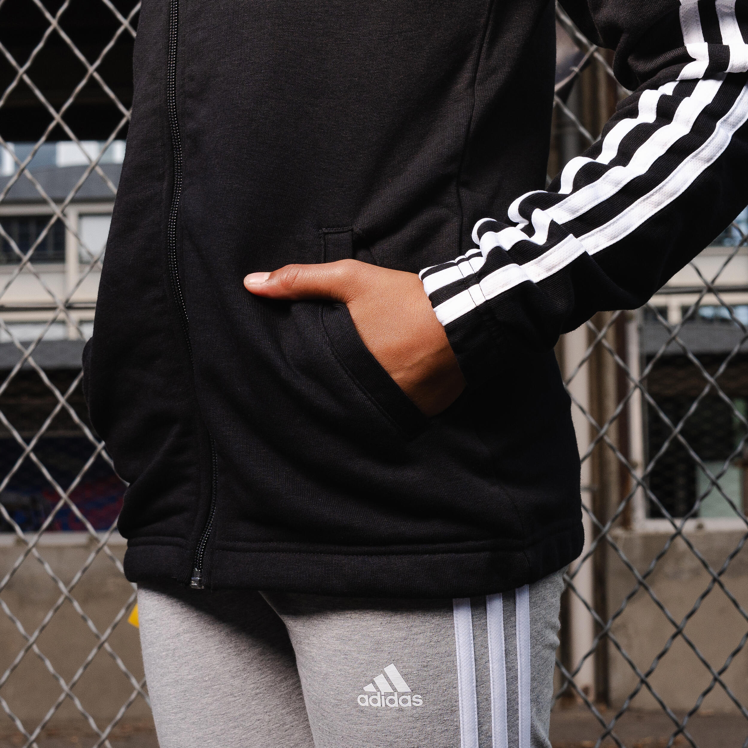 Sweat zippé 3 bandes Adidas fille - noir 8/10