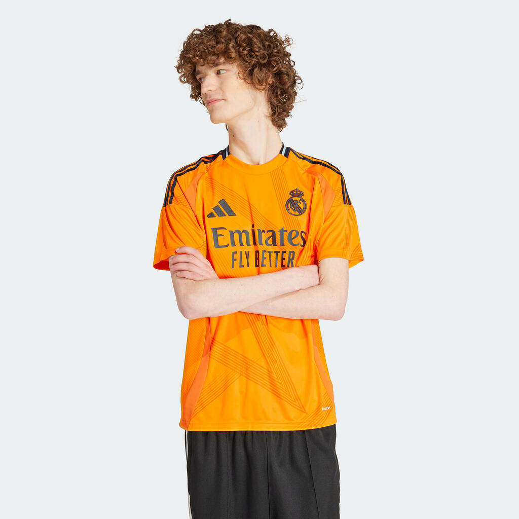 Hosťujúci futbalový dres Real Madrid 24/25