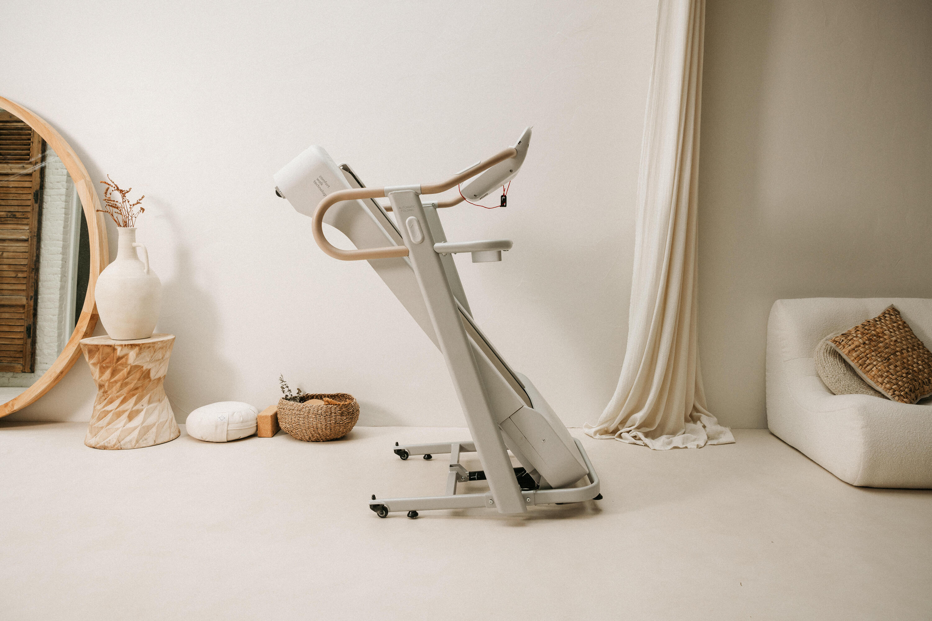 Laufband W900B, 10 km/h, 50 x 120 cm, vernetzt und komfortabel 7/18