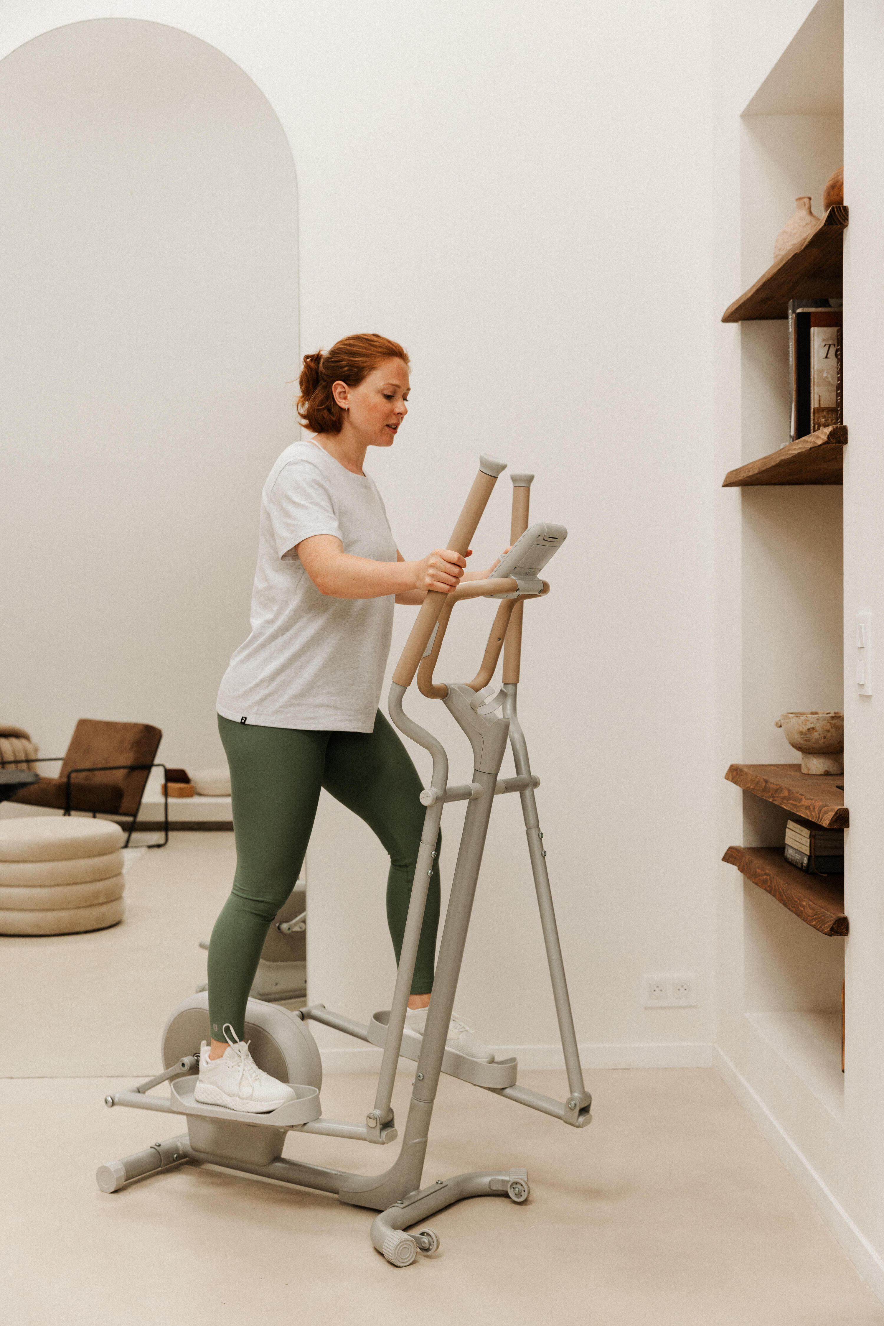 Self-Powered Cross Trainer Initial Elliptical 300 14/14