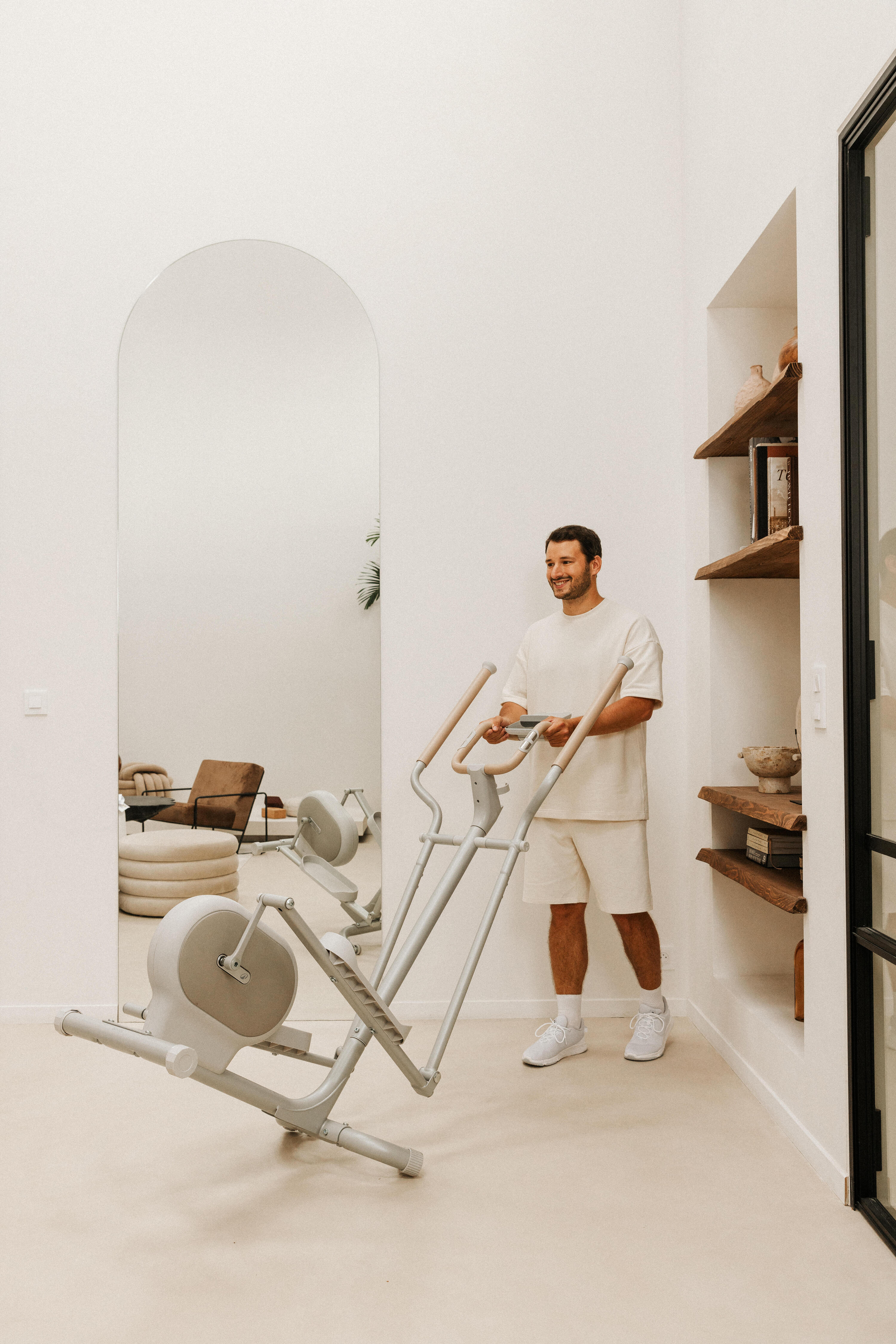Self-Powered Cross Trainer Initial Elliptical 300 13/14