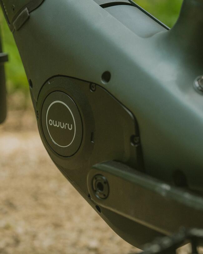 Fahrradmotor an grünem E-Bike