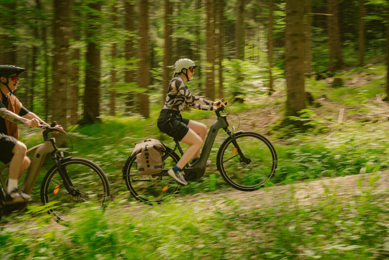 Come scegliere la bici trekking a pedalata assistita?