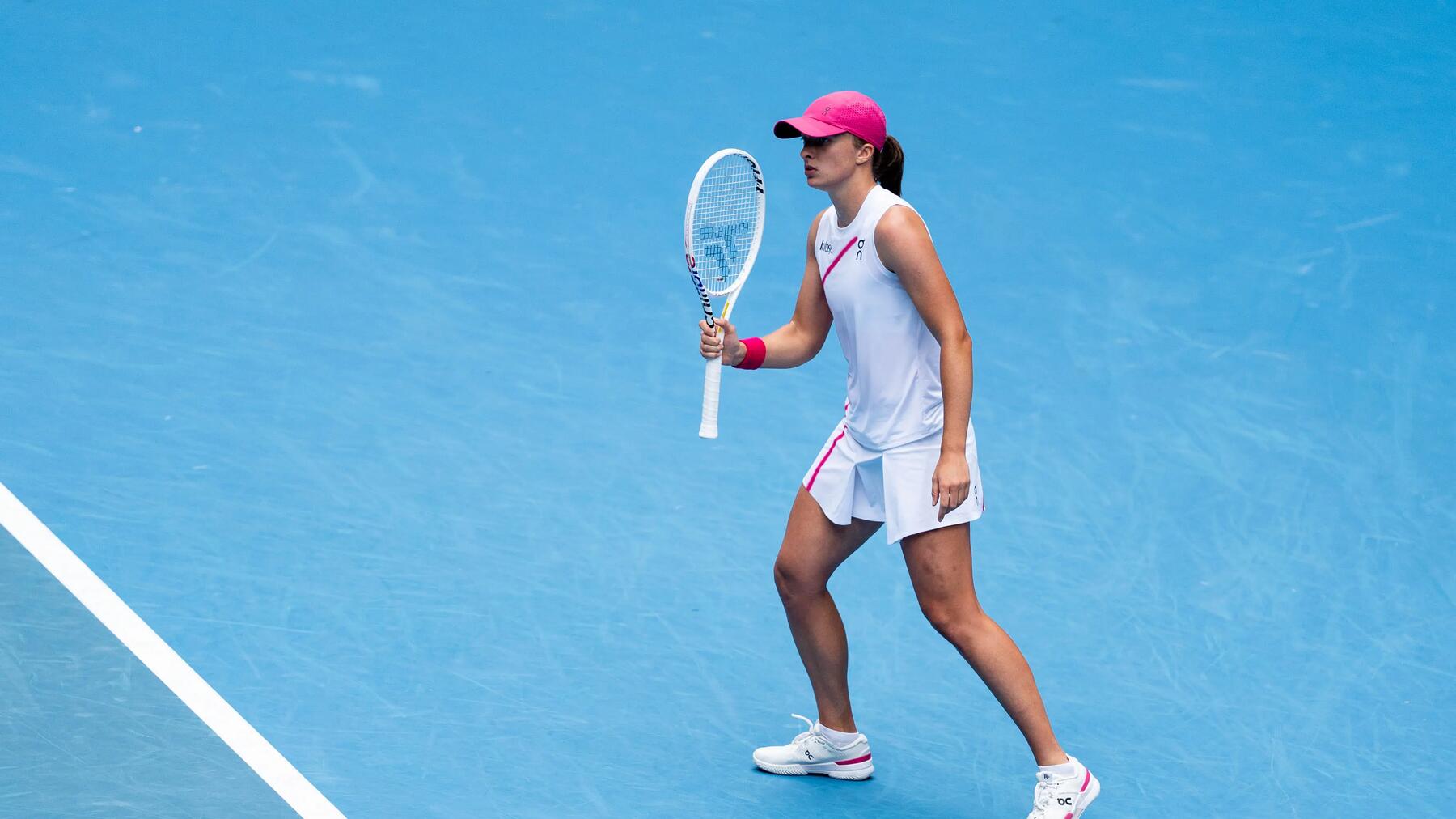 CUM SĂ ALEGEȚI O RACHETĂ DE TENIS PENTRU ADULȚI?