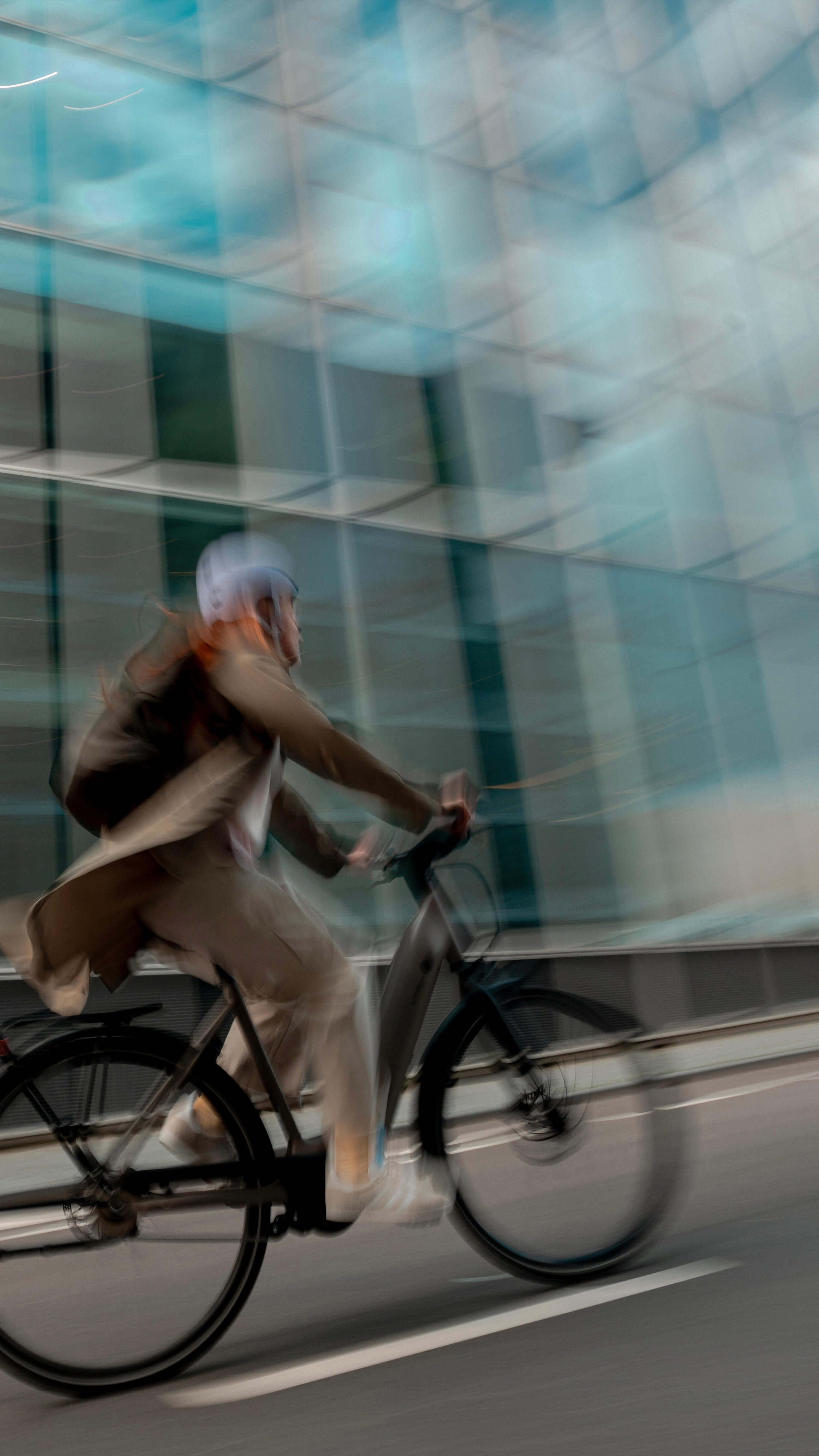 Vélo ville électrique à moteur automatique owuru cadre bas LD 940 E connect 2/17