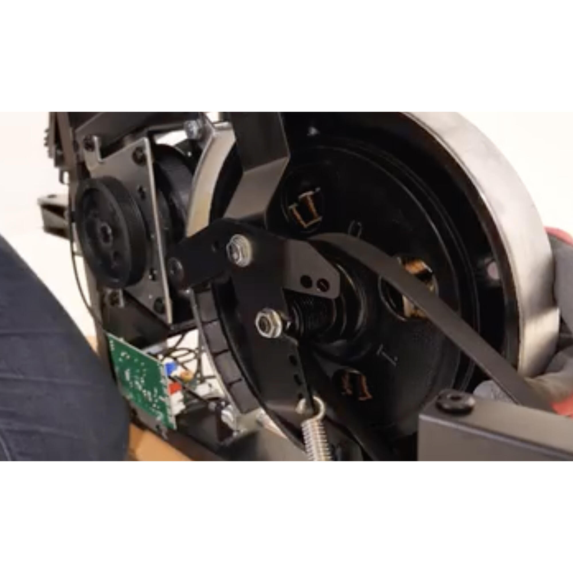 Rowing Machine Flywheel Change - WORKSHOP