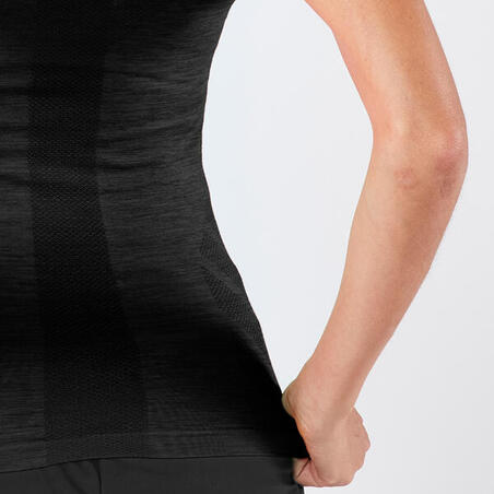 Футболка жіноча Run 500 чорна