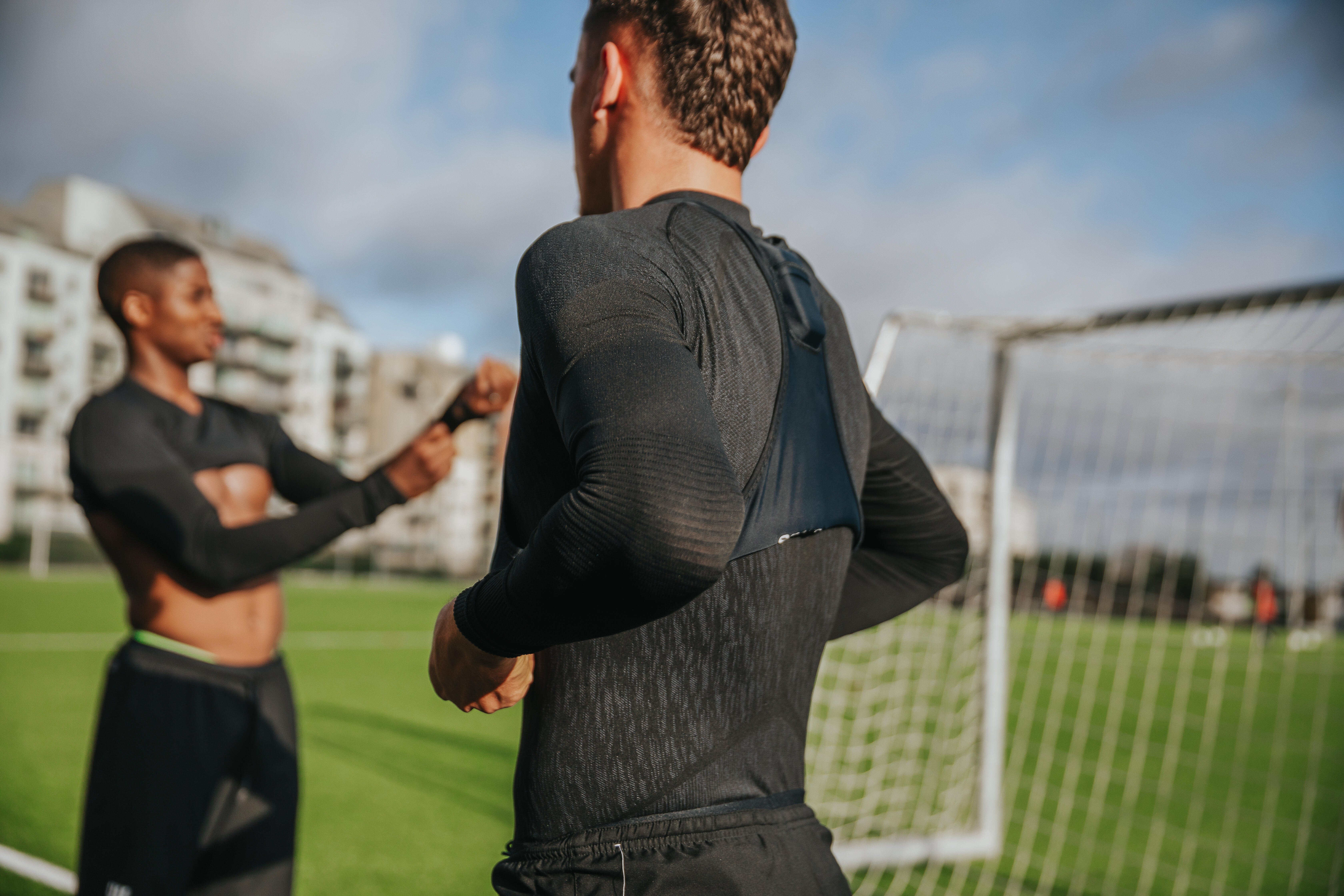Soccer Long-Sleeved Seamless Thermal Base Layer Top, Keepdry - KIPSTA