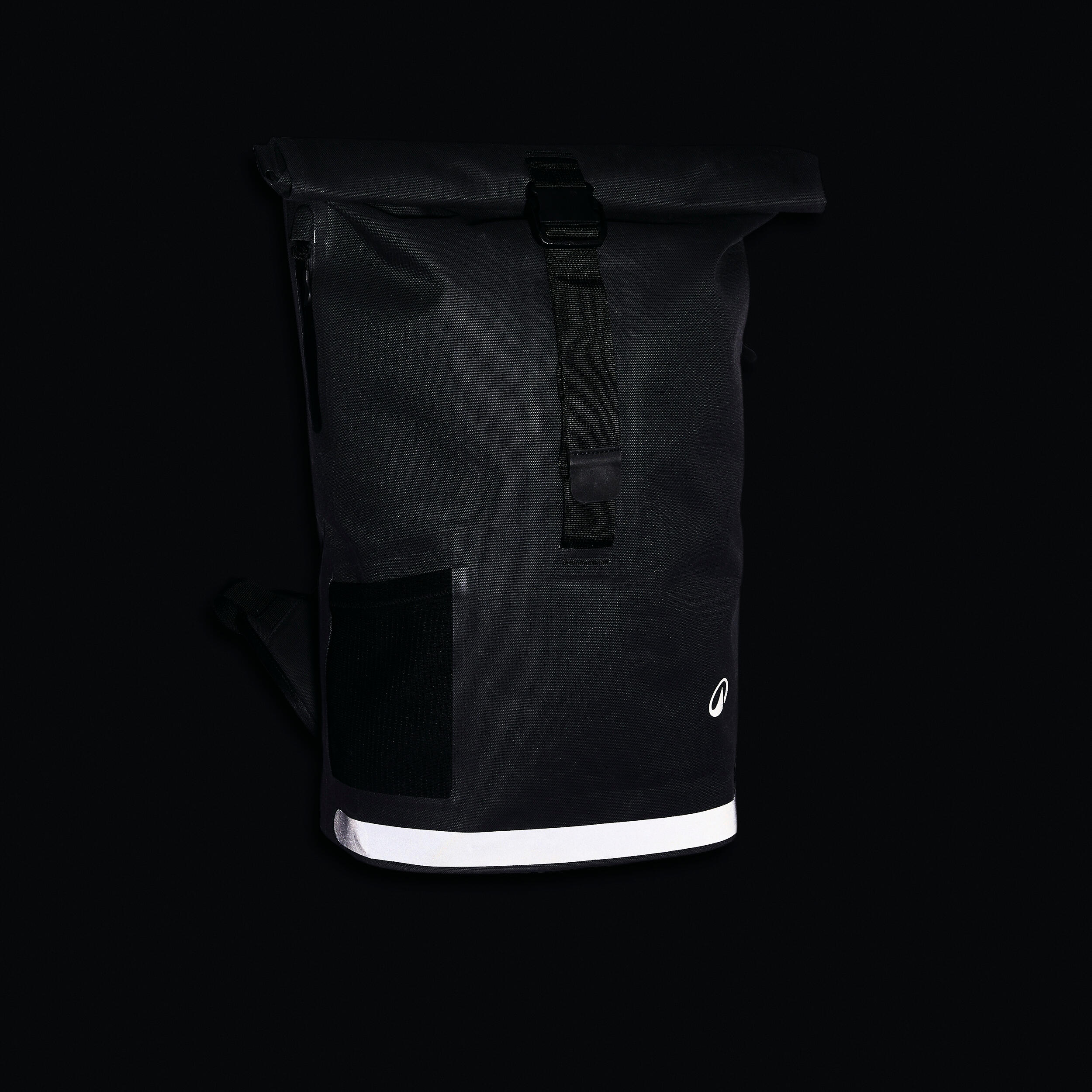 Sac à dos imperméable de vélo - Speed 900 noir 7/9