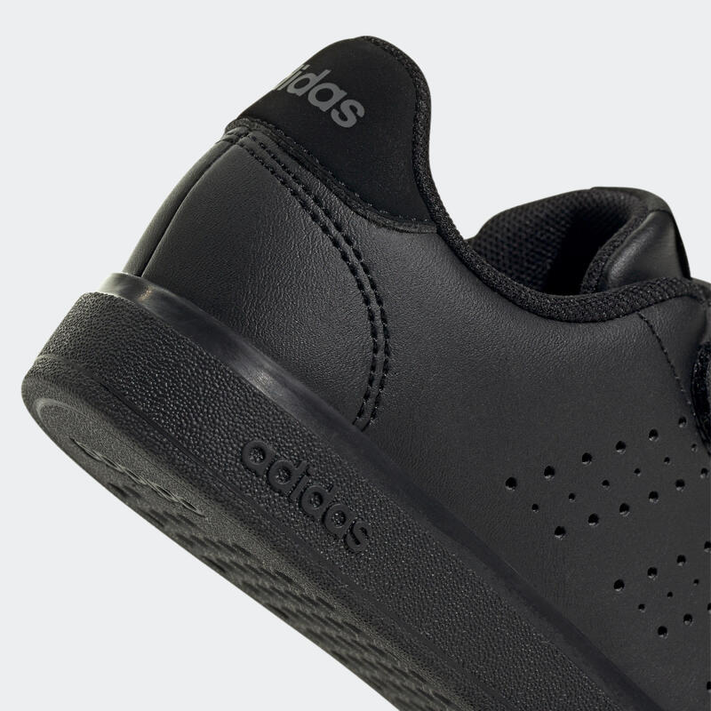 Dětské boty ADIDAS Advantage na suchý zip vel. 28-34