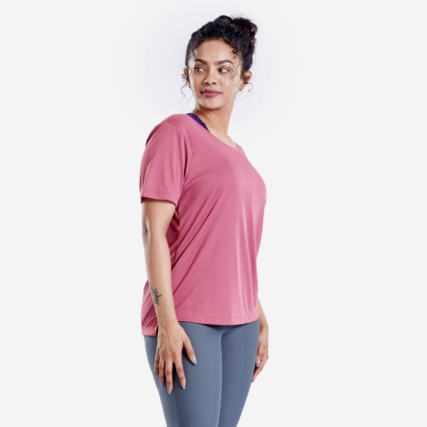 Women's Short-Sleeved Fitness T-Shirt - Ash Pink