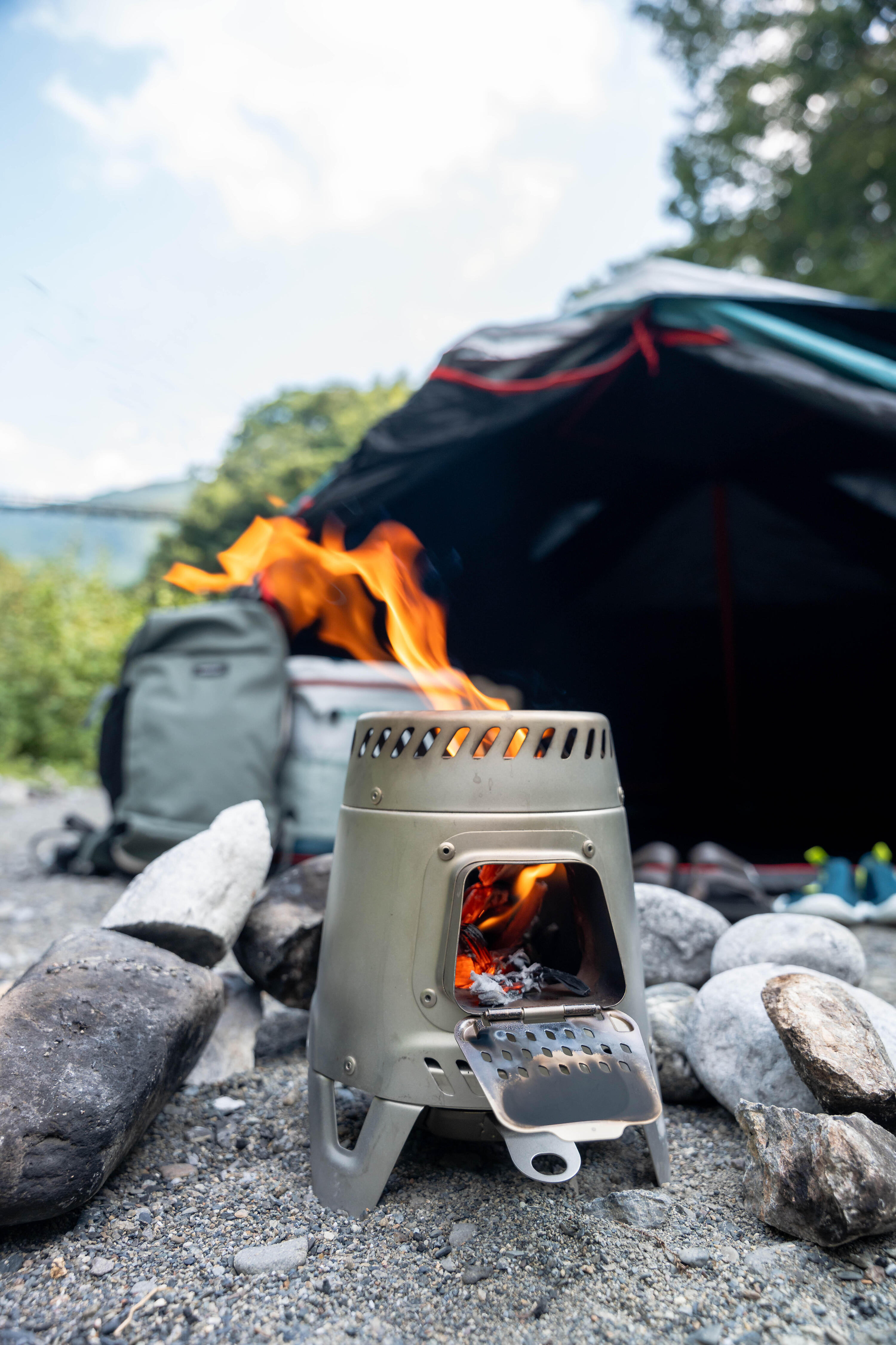 Réchaud à bois en inox pour le camping 500 9/10