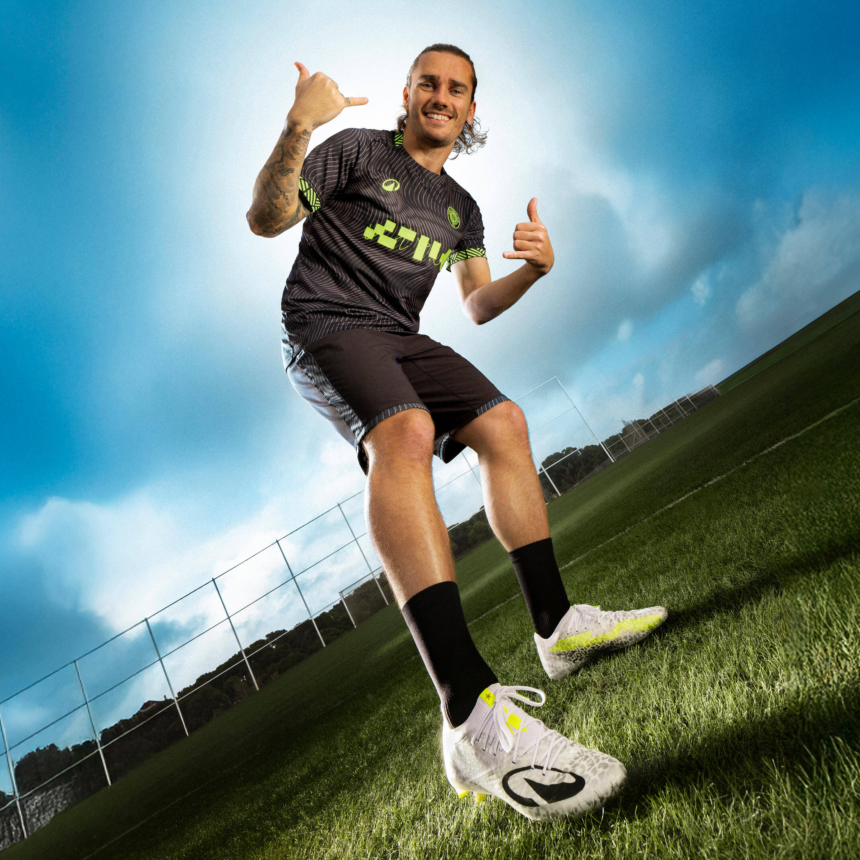 Men Football Short Sleeve Tshirt Viralto II - Black -  2