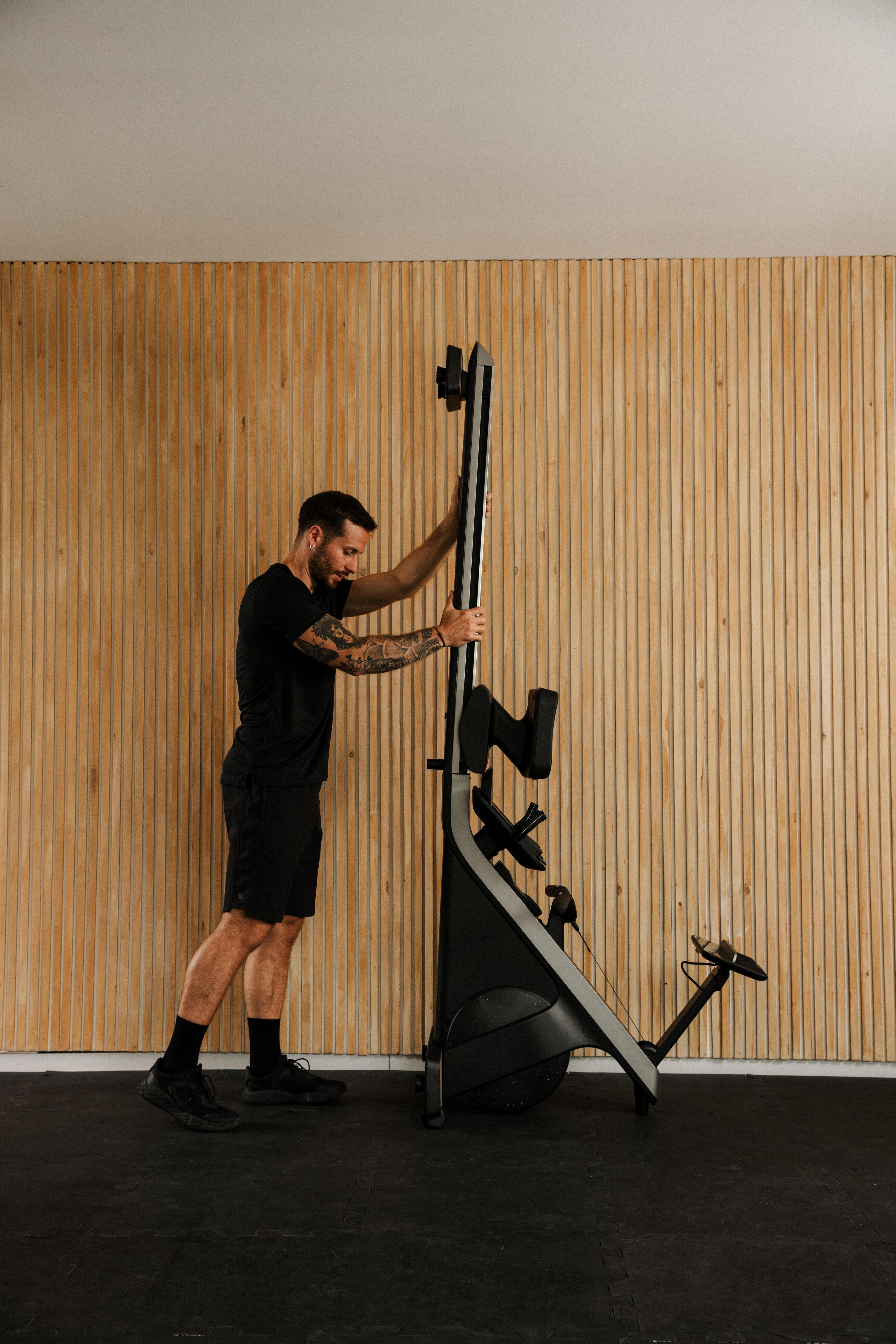 Aparat de vâslit conectat și compact, Training rower 900 27/29