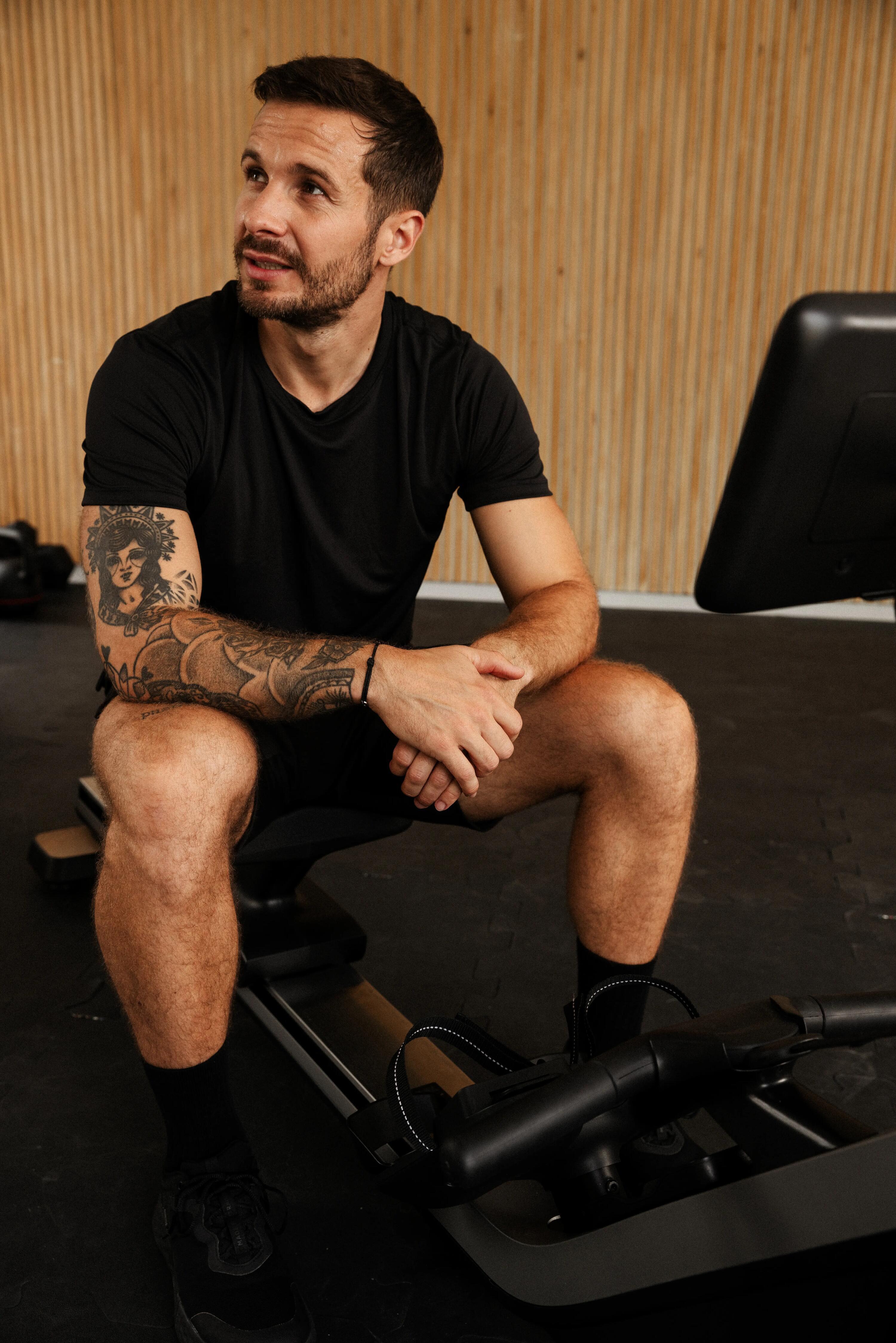 Aparat de vâslit conectat și compact, Training rower 900 25/29
