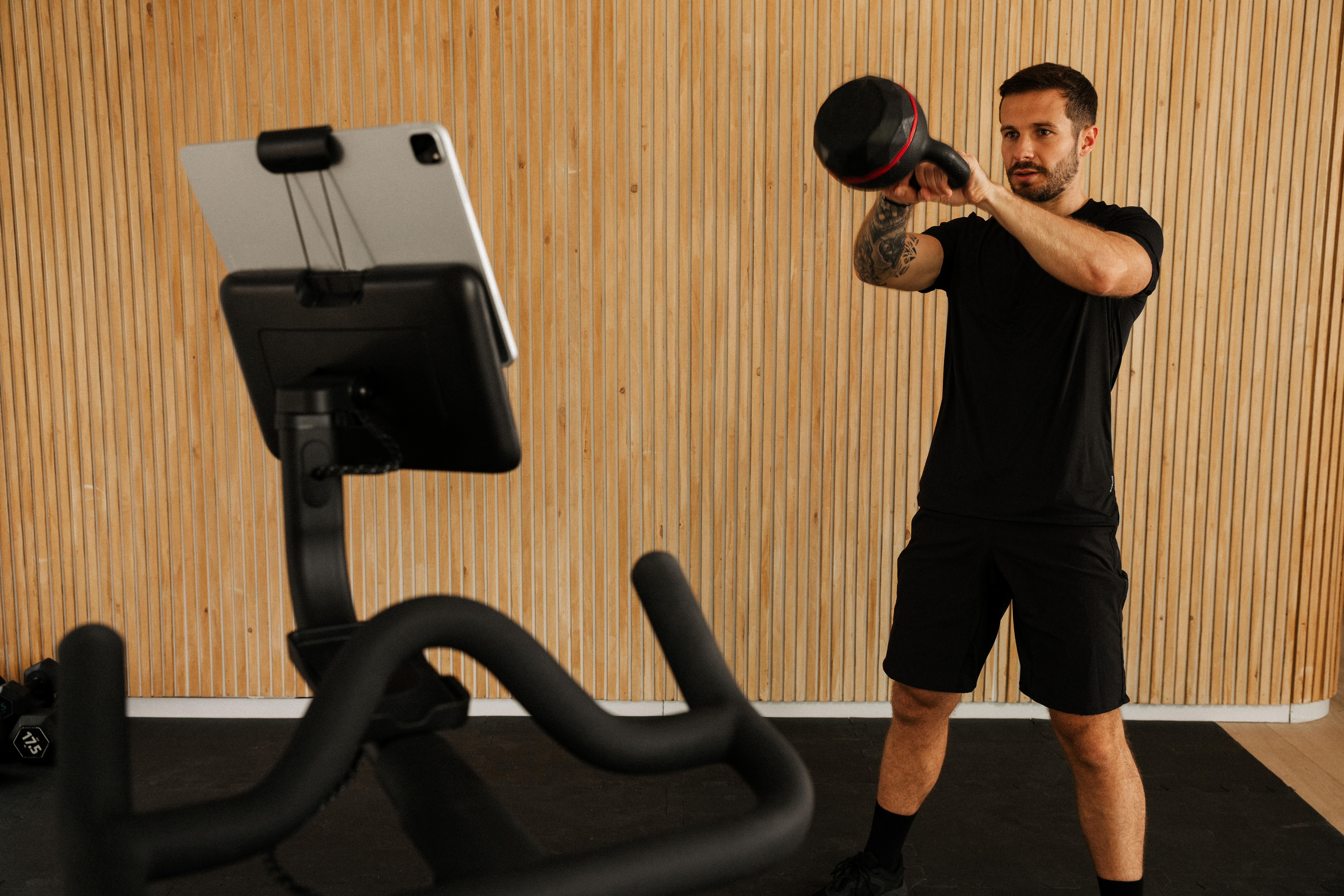 Vélo stationnaire connecté 900 - DOMYOS