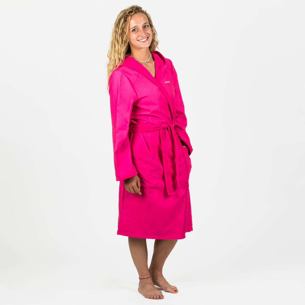 Women's compact pink microfibre hooded bathrobe