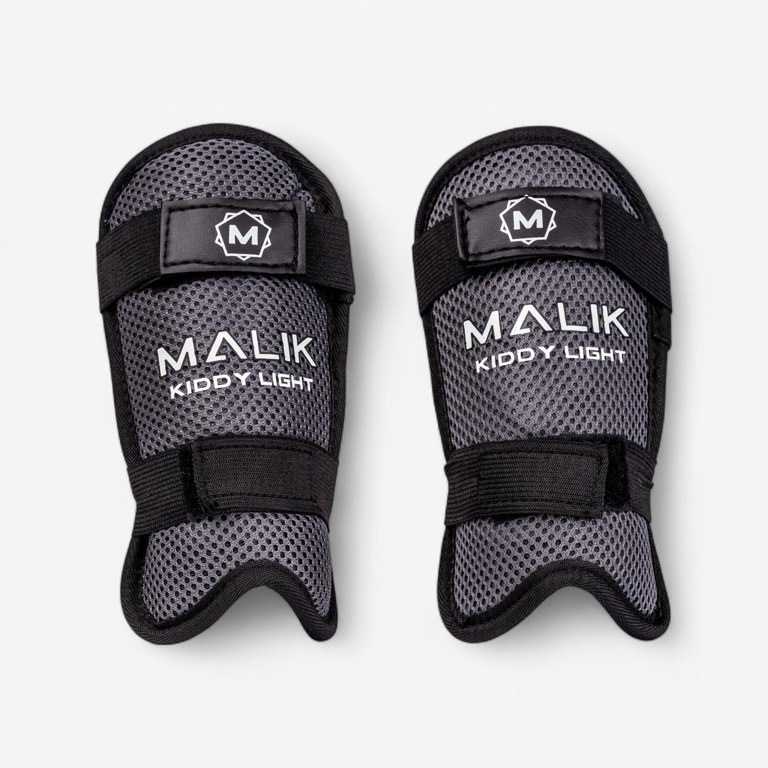 Malik Kinder Schienbeinschoner – Kiddy Light grau | 04250980581037 Malik Kinder Schienbeinschoner – Kiddy Light grau | 04250980581037