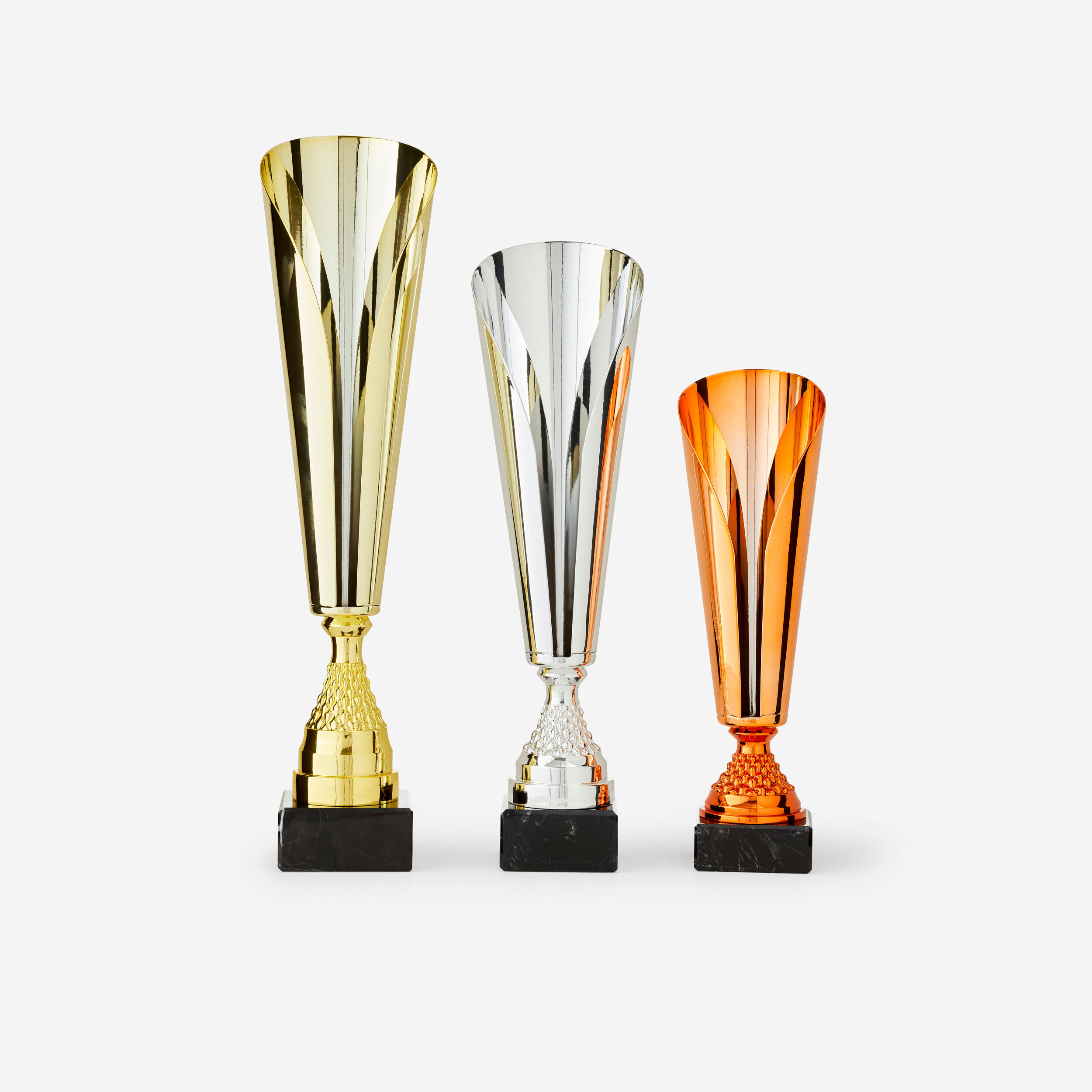 LOT 3 TROPHEES PODIUM 31/39/46 cm 5/6