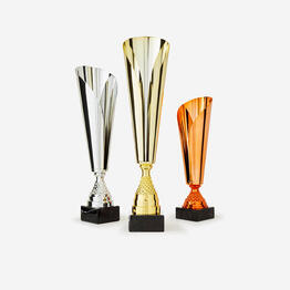 LOT 3 TROPHEES PODIUM 31/39/46 cm