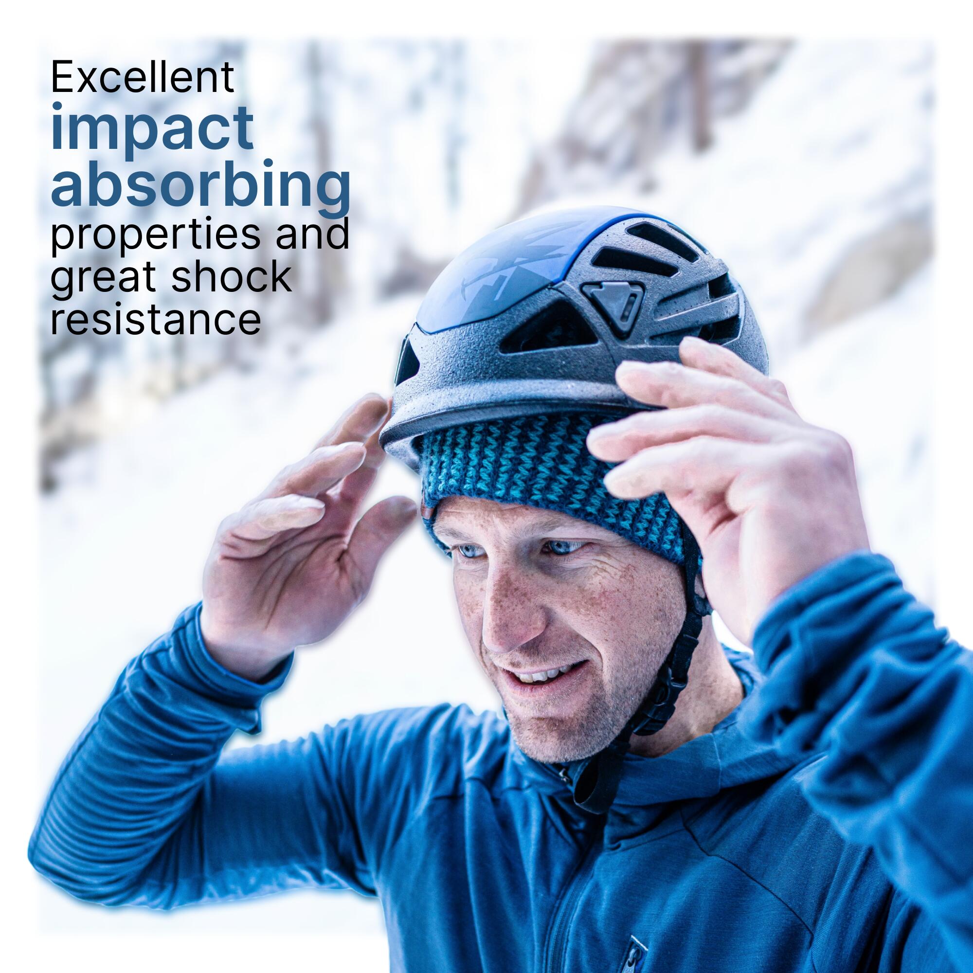 Ultra-light climbing and mountaineering helmet - Sprint Black