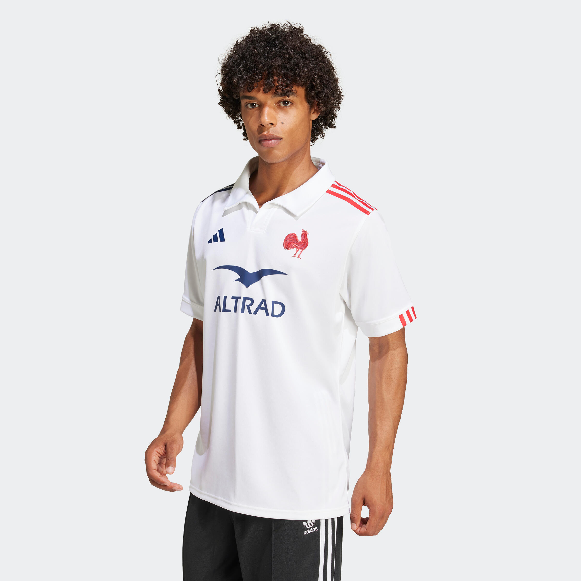 Adidas Damen/Herren Rugby Trikot kurzarm Replika – XV de France FFR 2024/2025 weiß | 04067904427179 Adidas Damen/Herren Rugby Trikot kurzarm Replika – XV de France FFR 2024/2025 weiß | 04067904427179