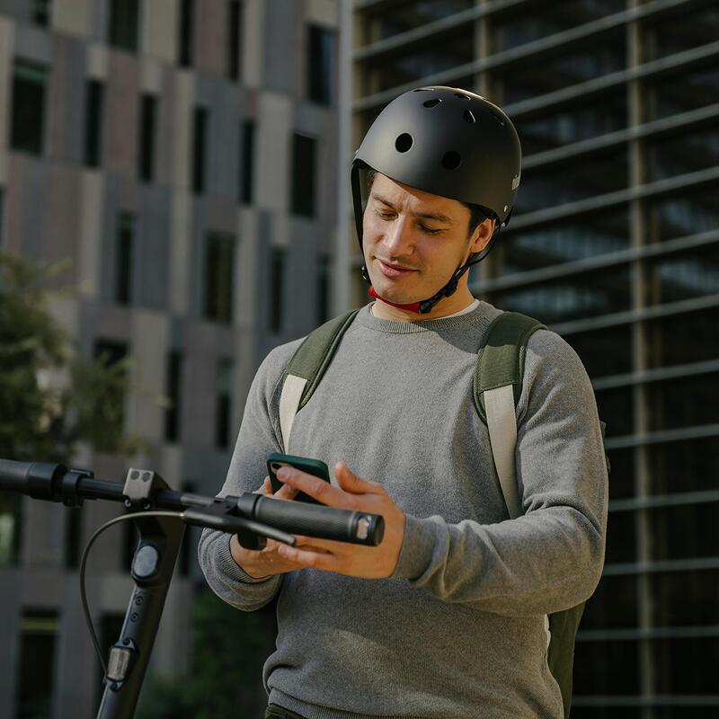 Trotinetă electrică Ninebot MAX G2