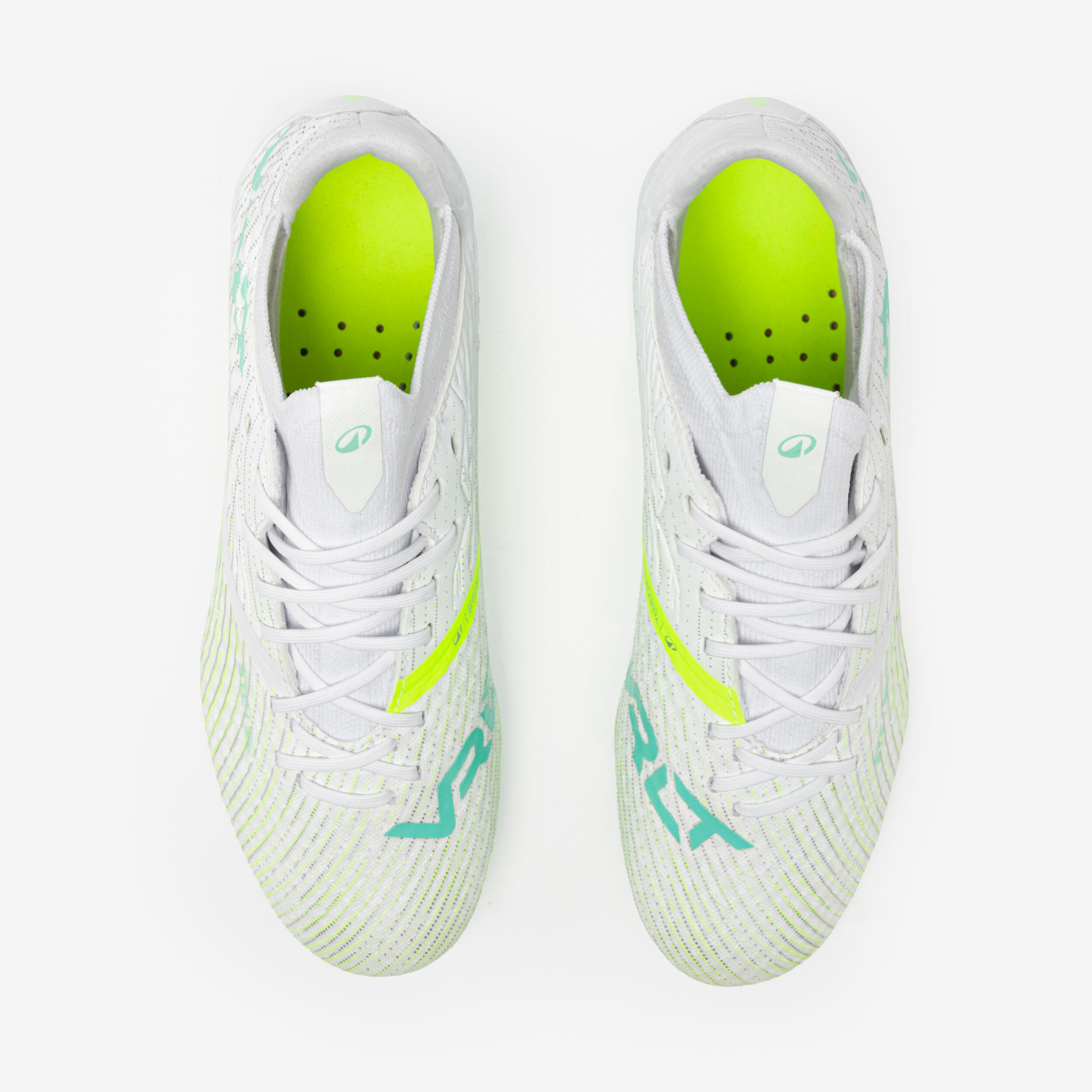 Women's Soccer Cleats, Viralto III-W FG - KIPSTA