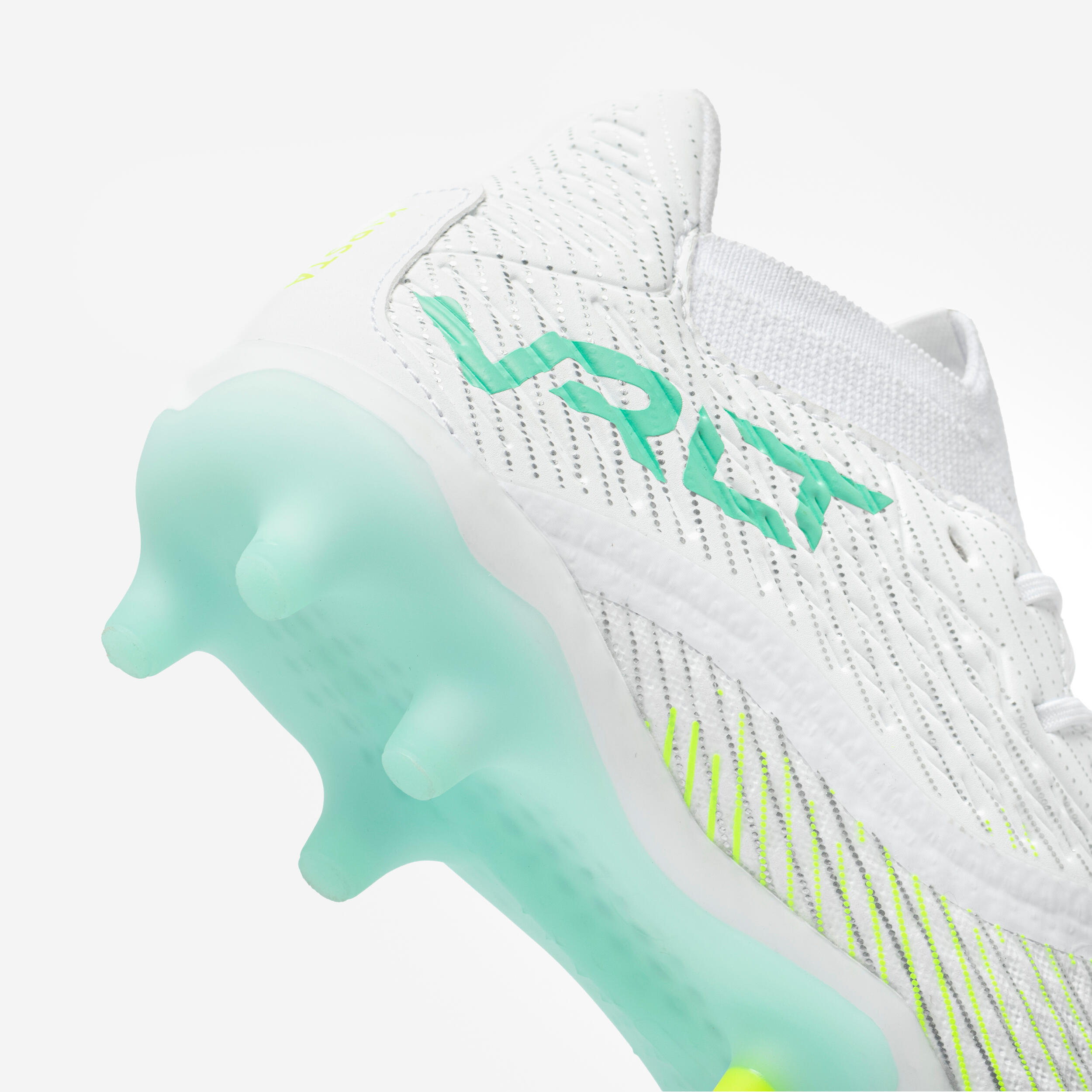 Chaussures de soccer femme, Viralto III-W FG - KIPSTA