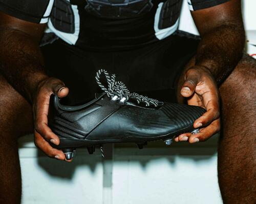 conseils-comment-choisir-des-chaussures-de-rugby-Offload-R500