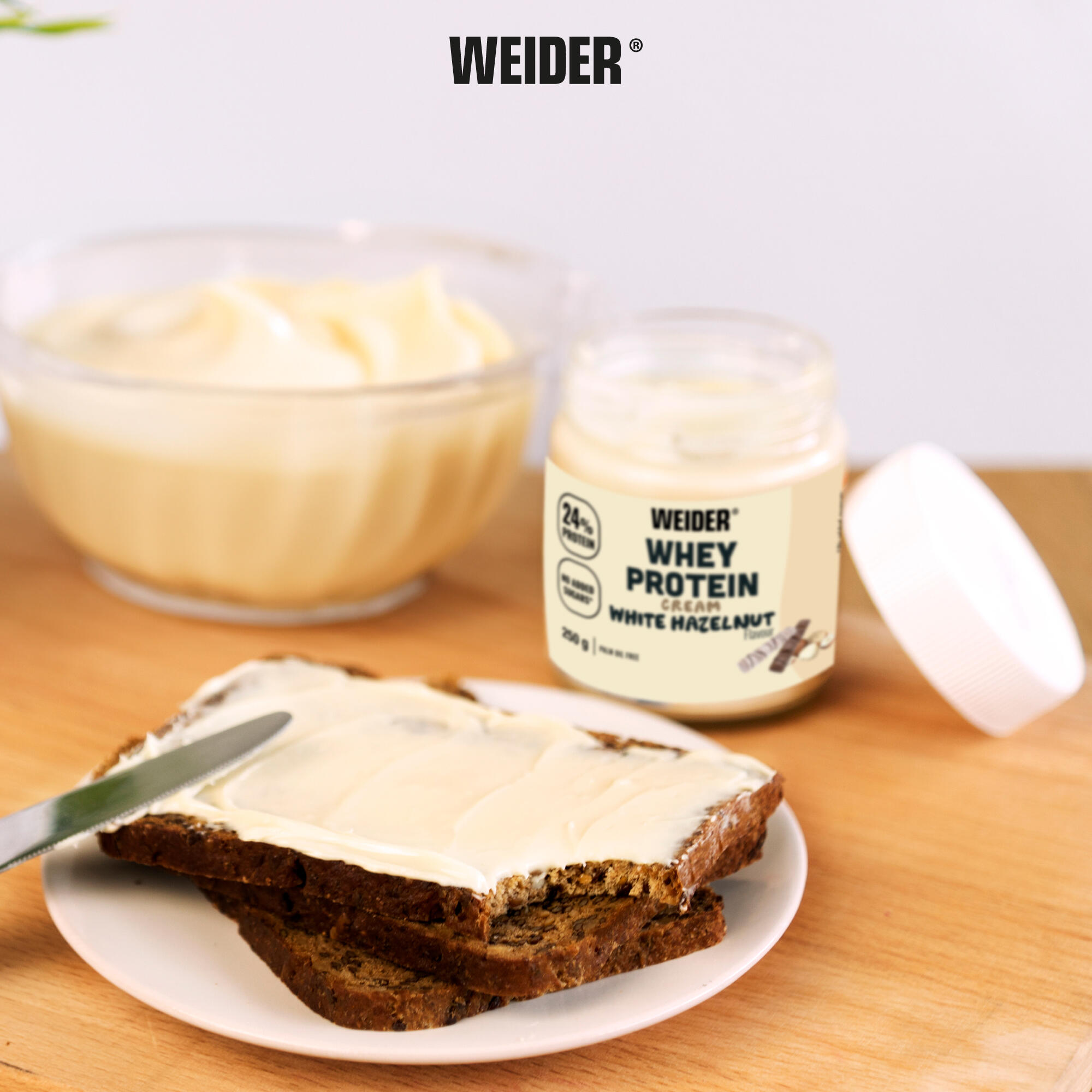 White chocolate hazelnut spread, Whey Protein Cream 250g 2/3
