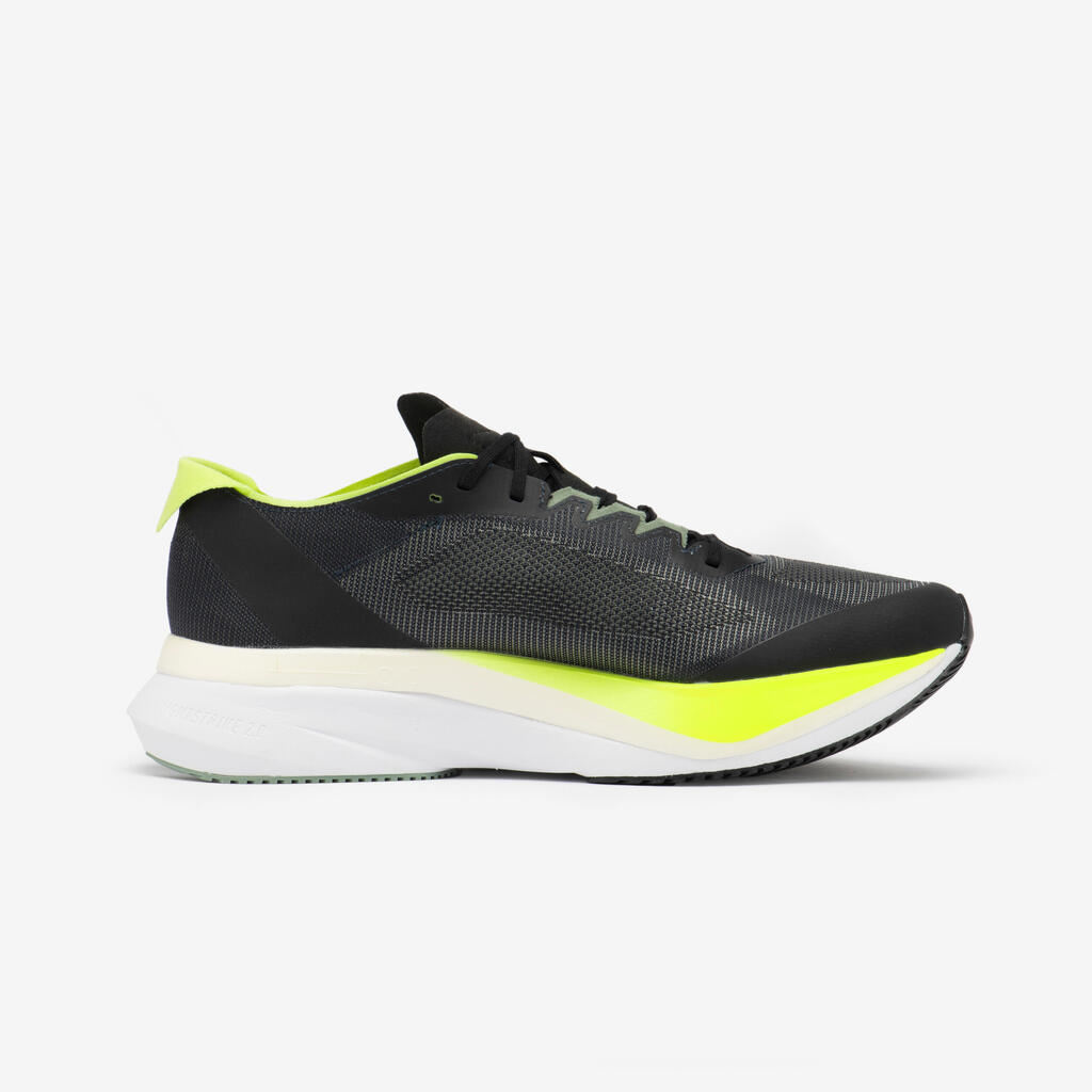 Meeste jooksujalatsid Adidas Boston 12, must