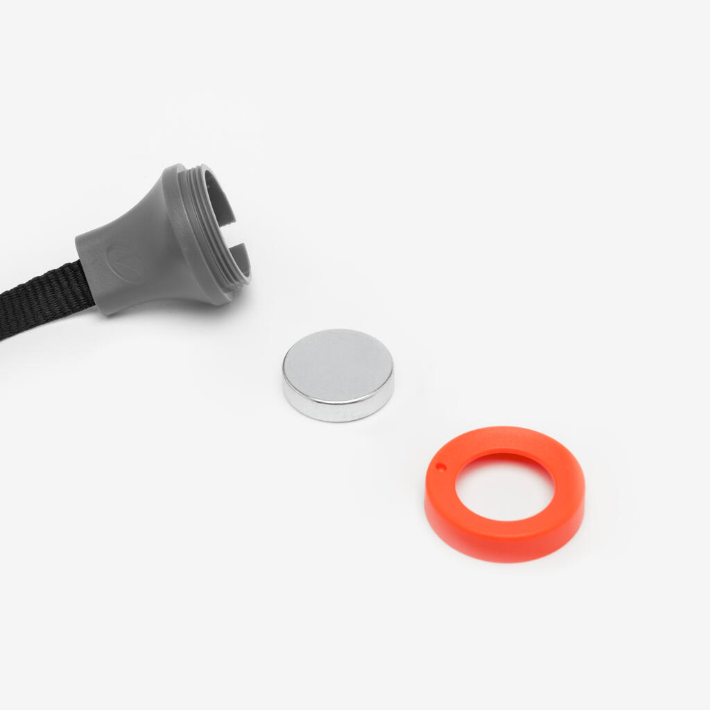 Adjustable Petanque Boule Lifter