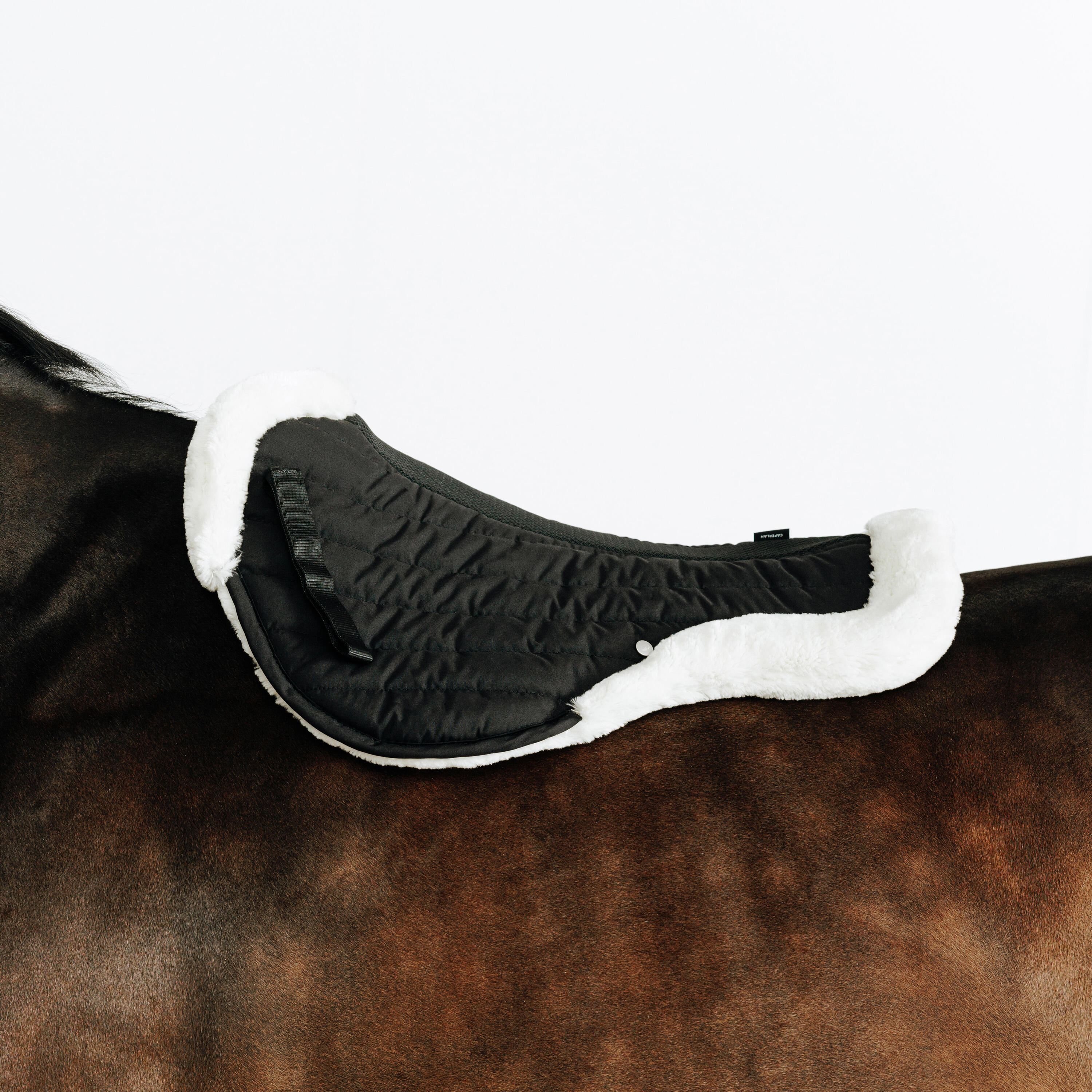 FOUGANZA Synthetic Sheepskin Saddle Pad 900 - Black