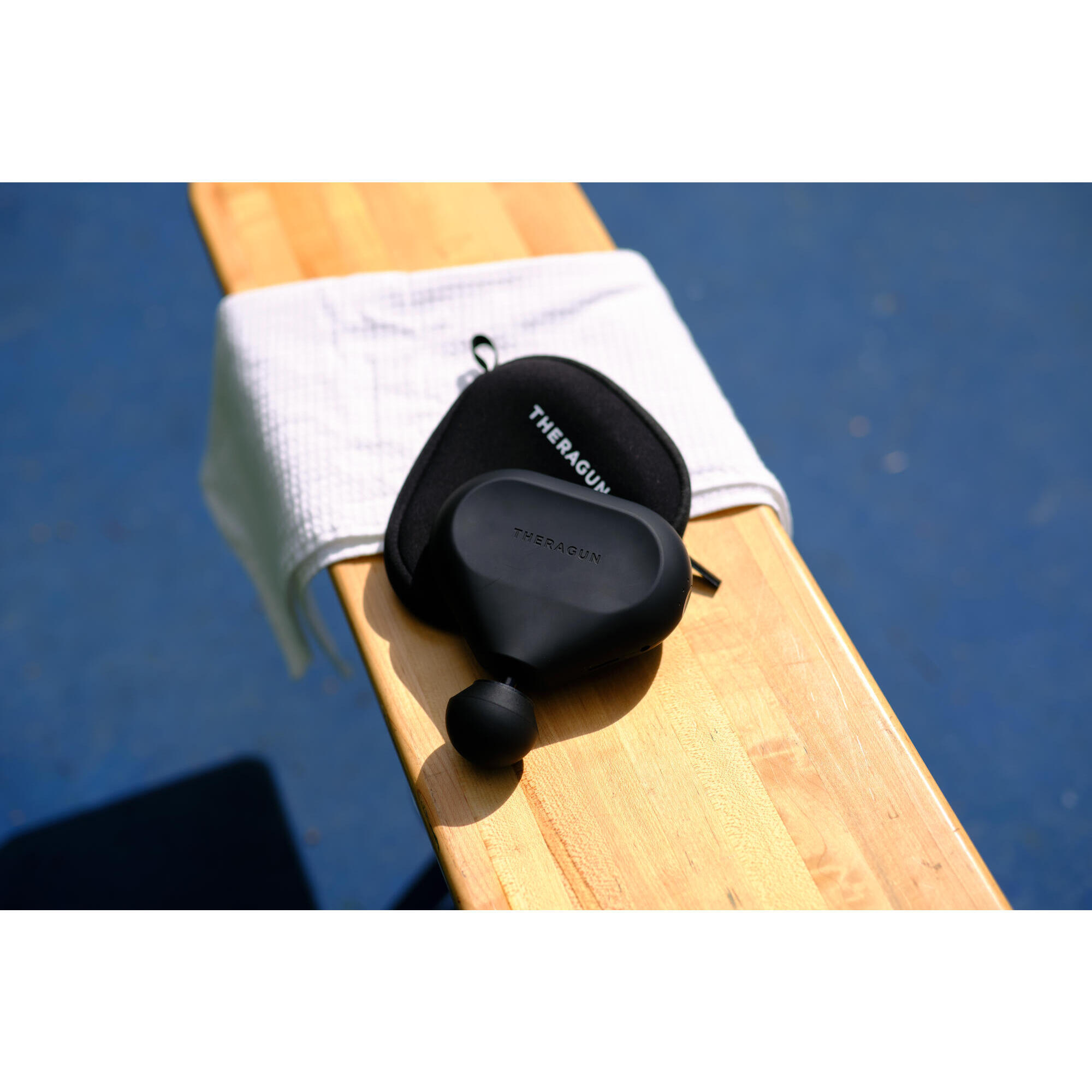 Pistolet de massage, Theragun Mini 2.0 noir THERABODY | Decathlon