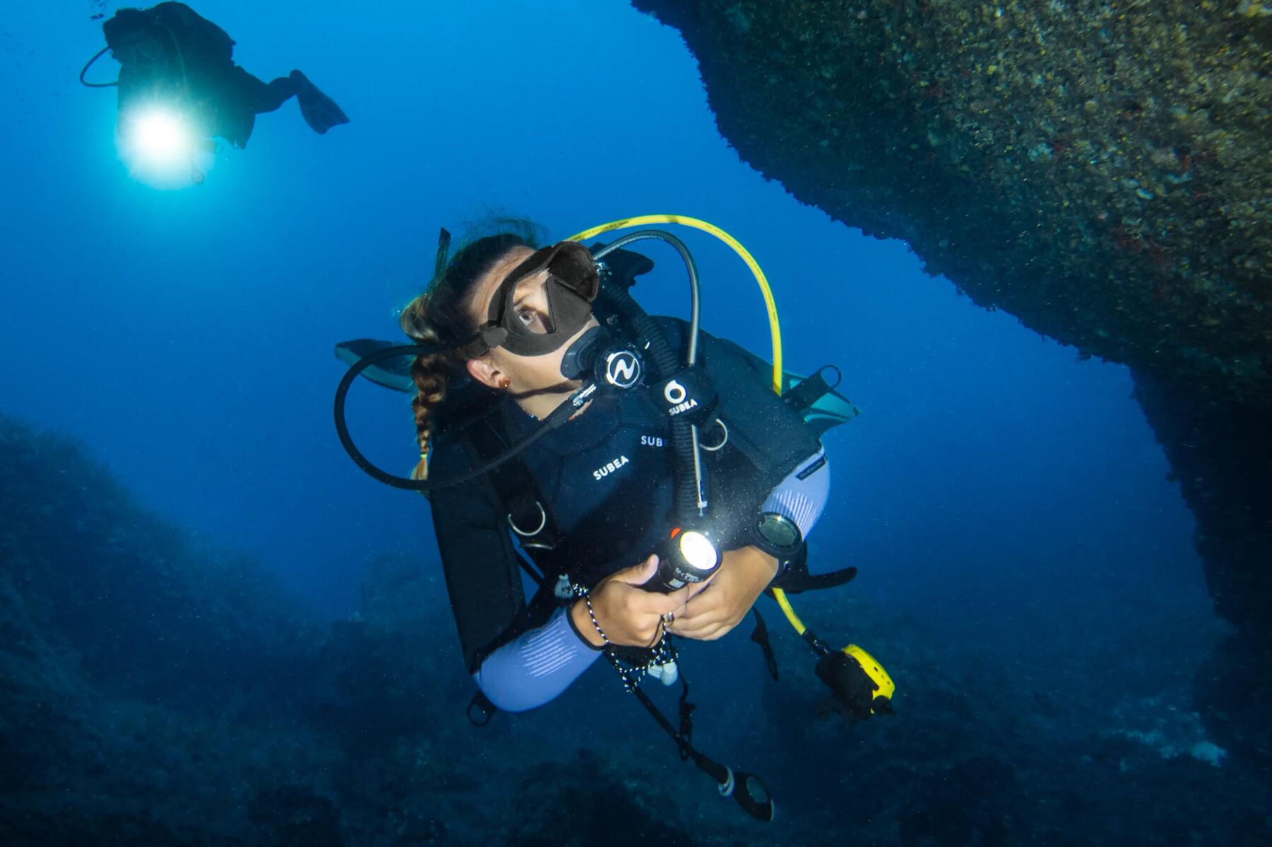 partes de un regulador de buceo