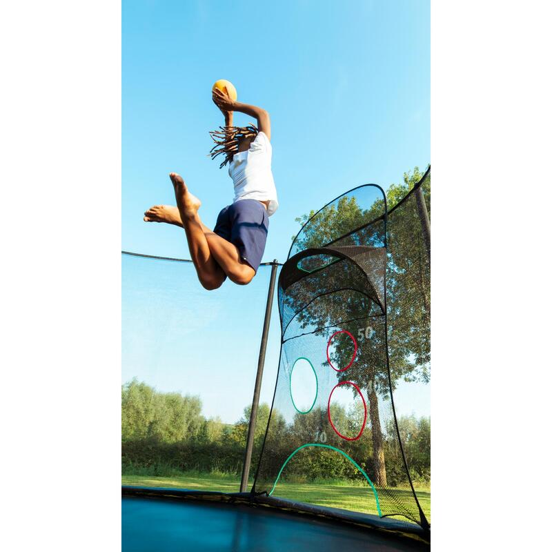 Jeu de trampoline, Cible pour ballon