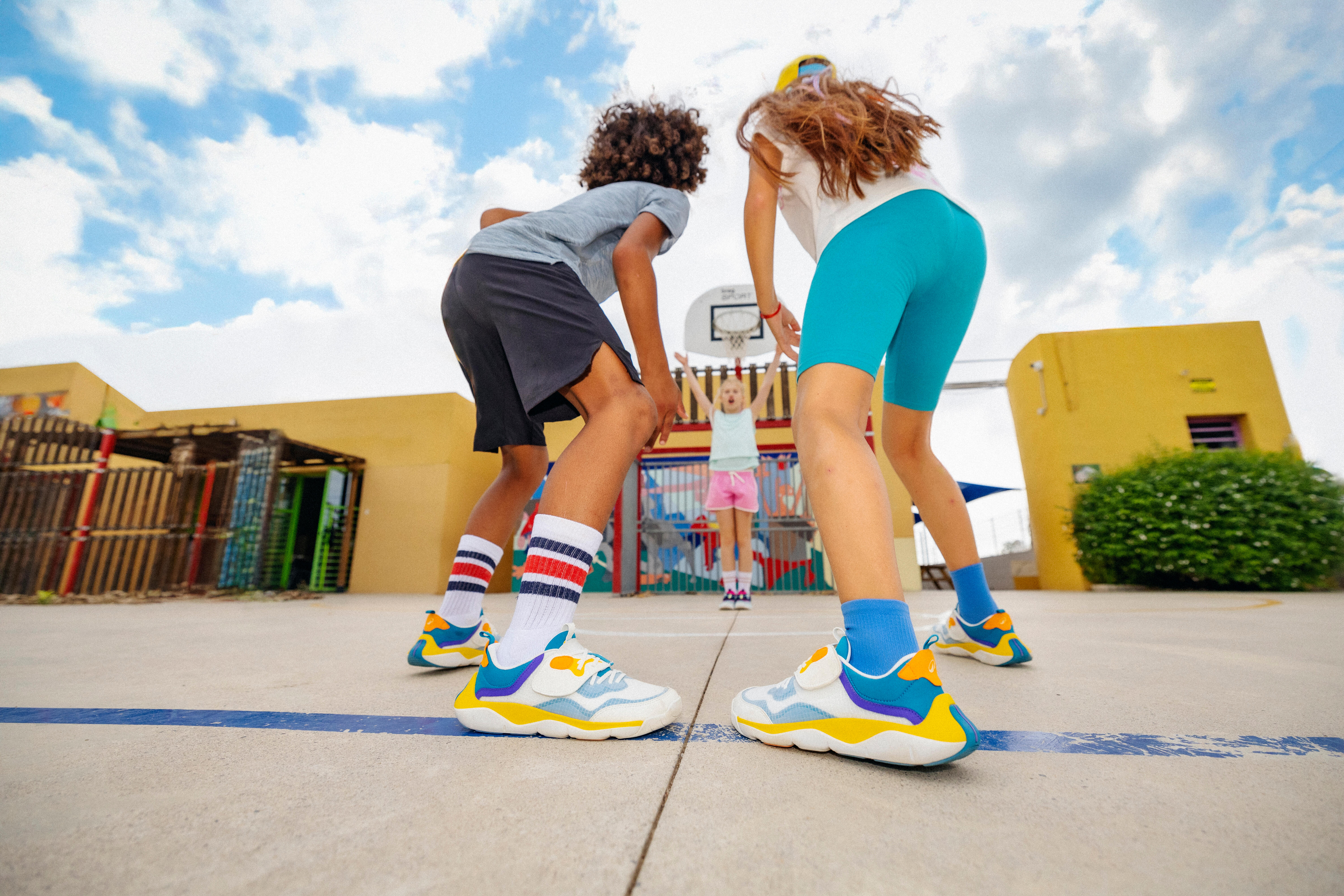 Kids' Breathable Sports Shorts – W 500 - DECATHLON