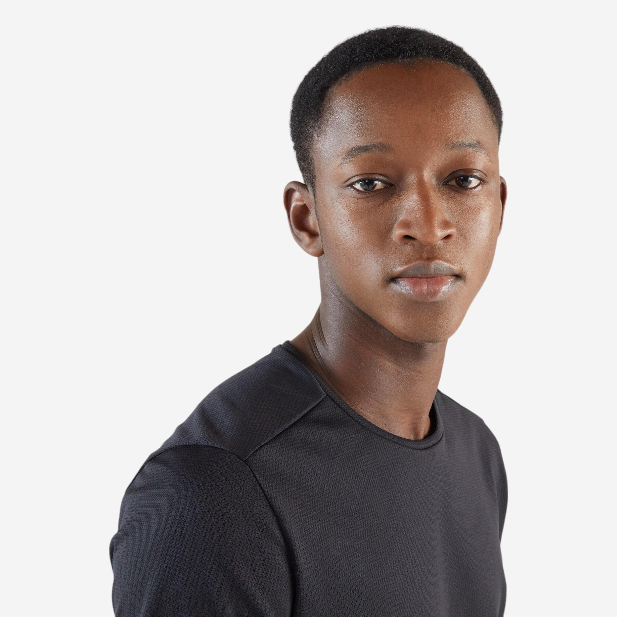 Ademend hardloopshirt voor heren 100 Dry zwart 5/7
