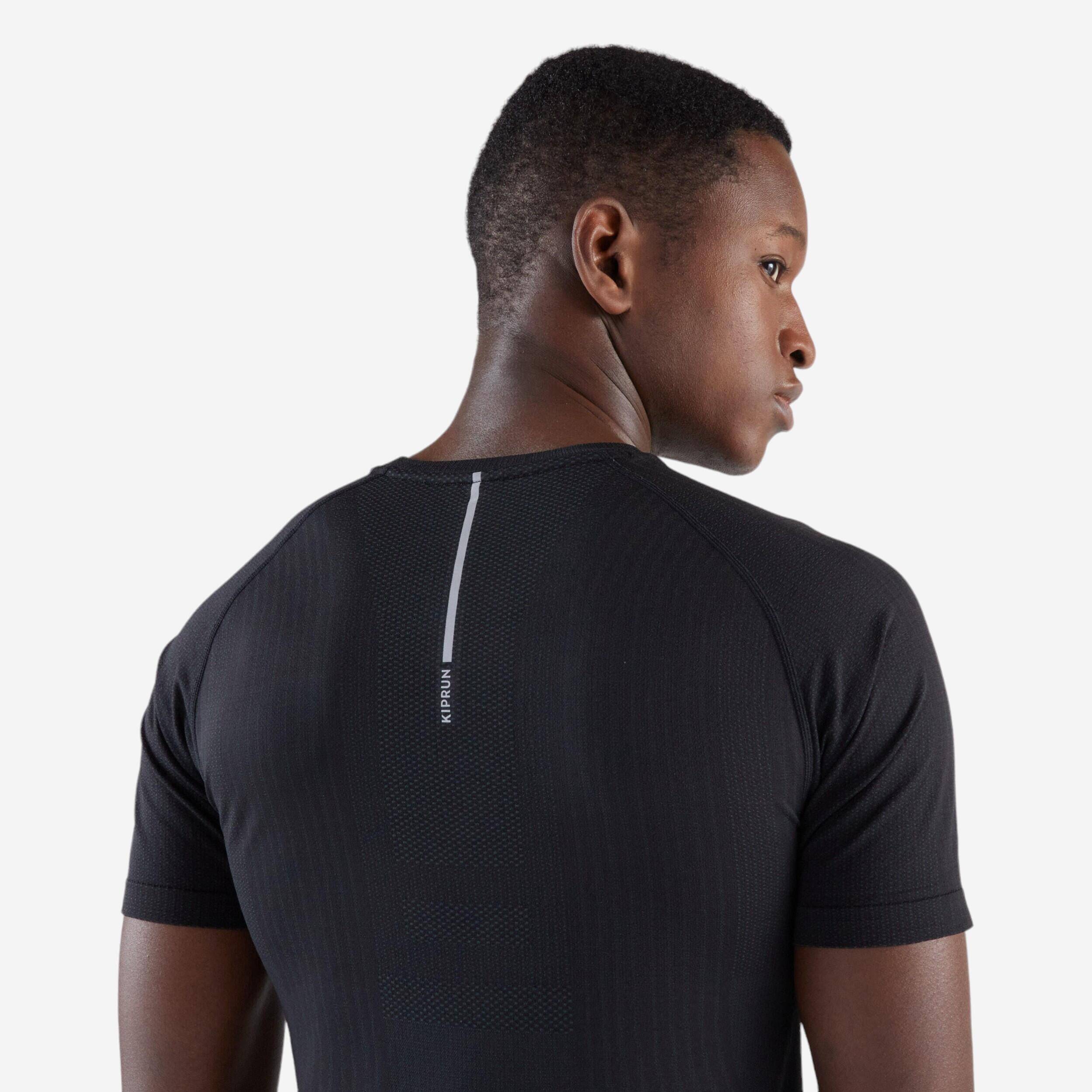 Men's Running Comfort Slim Crew Neck T-Shirt Run 500 - Black/smoke -  3
