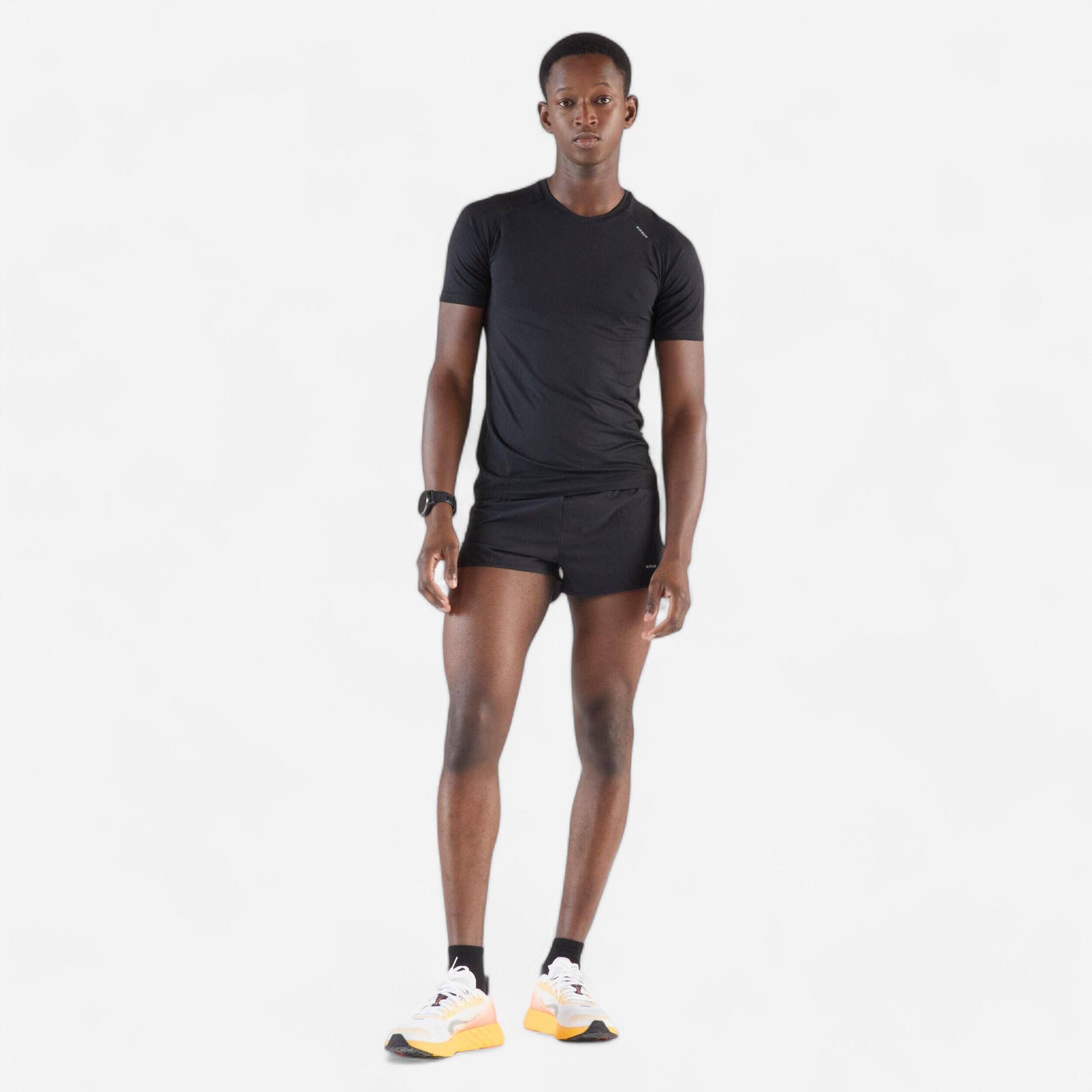 Men's Running Comfort Slim Crew Neck T-Shirt Run 500 - Black/smoke -  2