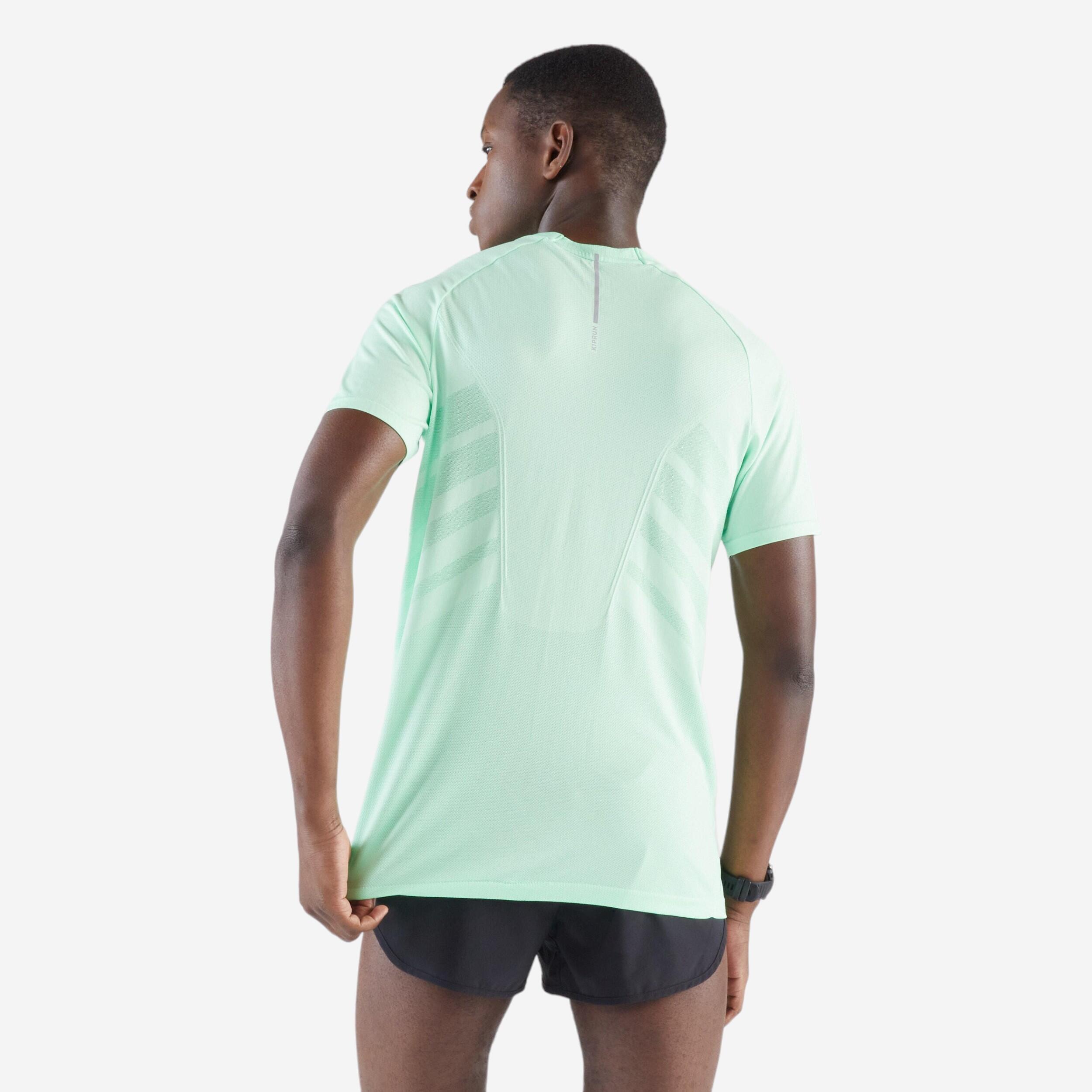 Camiseta running sin costuras Hombre - KIPRUN Run 500 verde  3/6