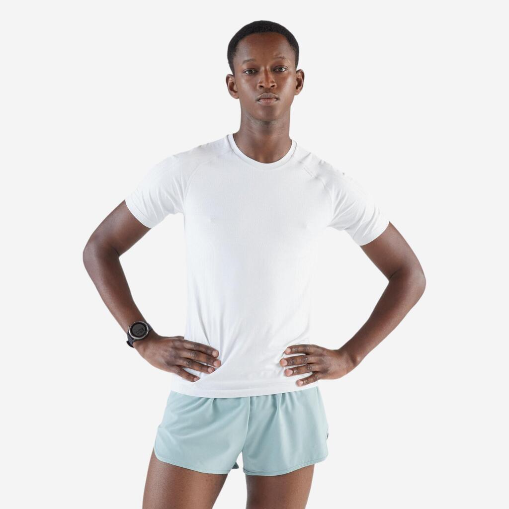T-SHIRT DE RUNNING 500 CONFORT SLIM SANS COUTURES BLANC