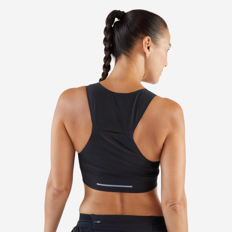 Crop top de Running léger Femme - KIPRUN Race crop 900 Light noir Méline ROLLIN